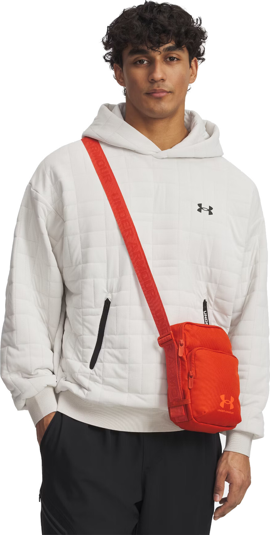 Сумка Under Armour Essential Lite Crossbody 4L 1381912-842 оранжевая фото 