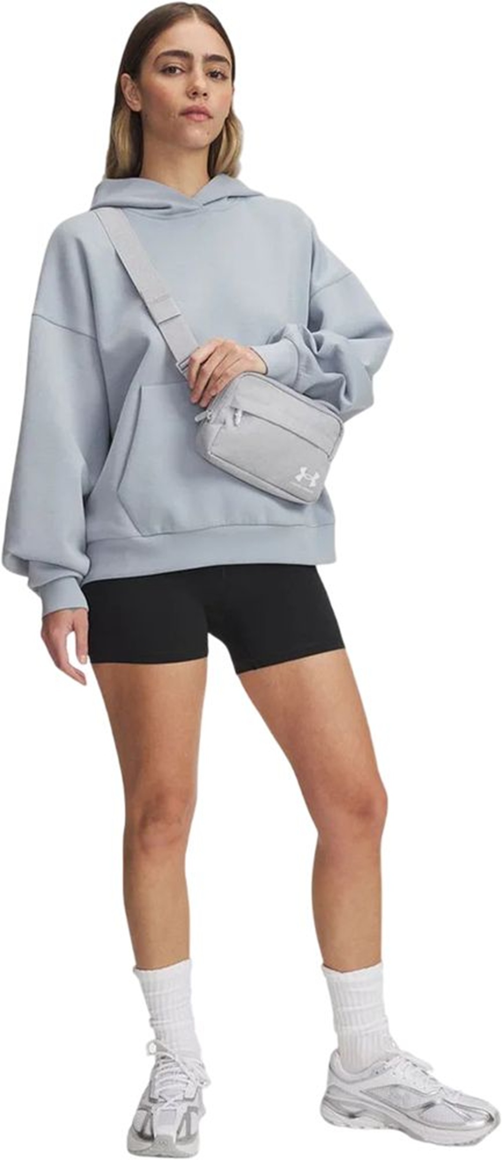 Сумка Under Armour Sportstyle WB Xbody 1378418-011 серая фото 