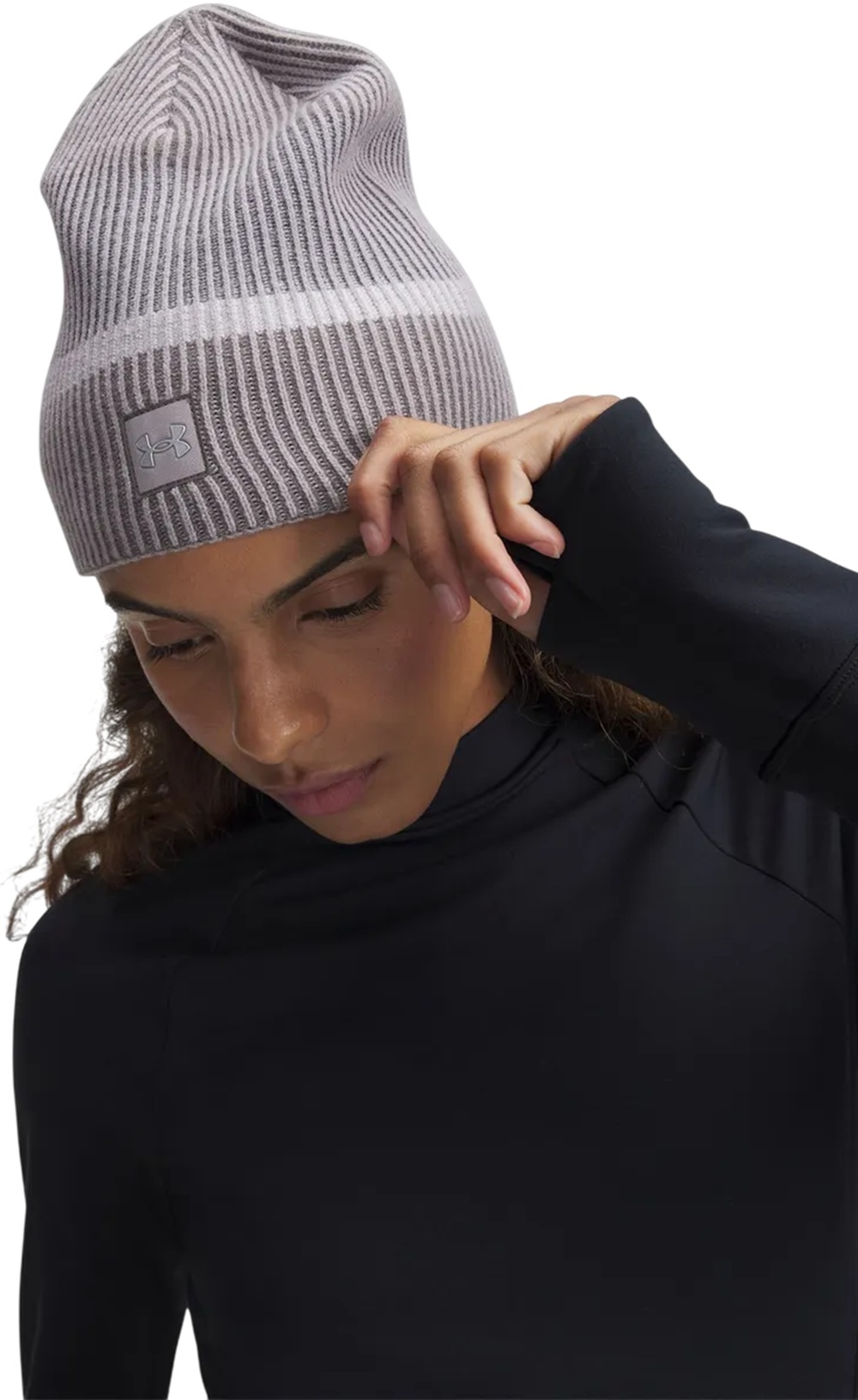 Шапка Under Armour Launch Reflective Beanie 1386648-015 пудрова фото4