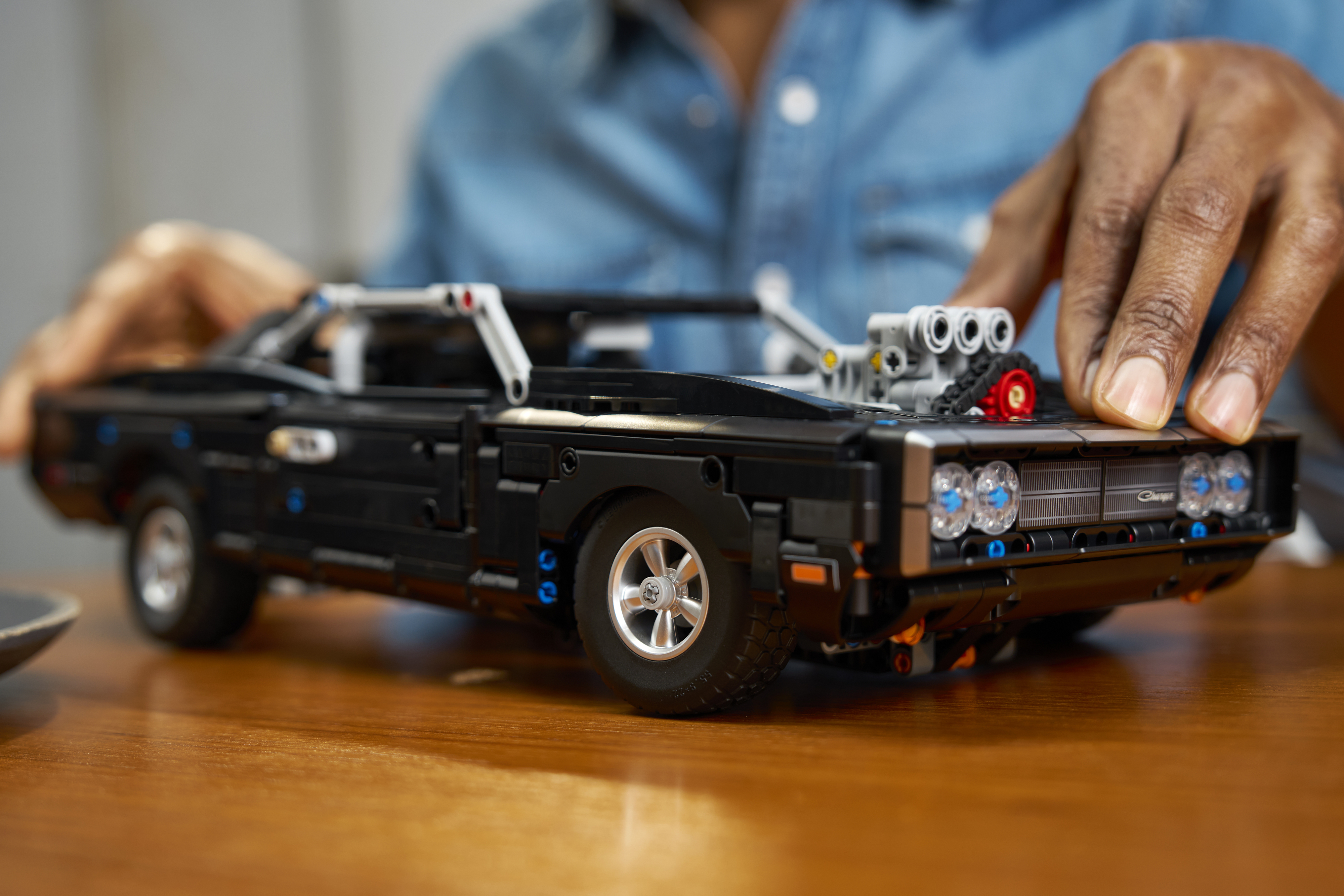 LEGO 42231 Technic Форсаж Автомобиль Dodge Charger R/T фото 8