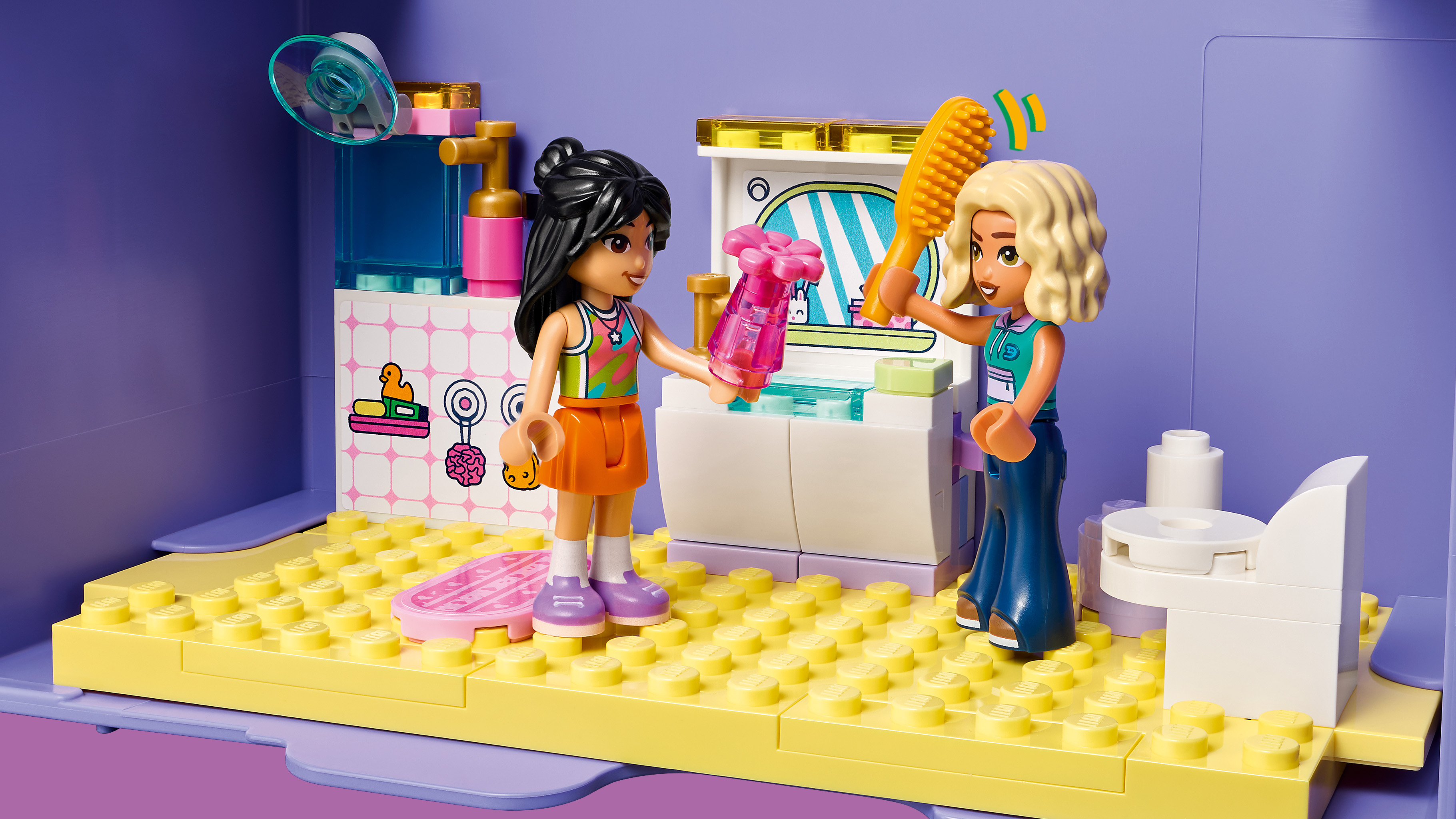 LEGO 42697 Friends Кукольный домик-чемодан для творческой игры фото 