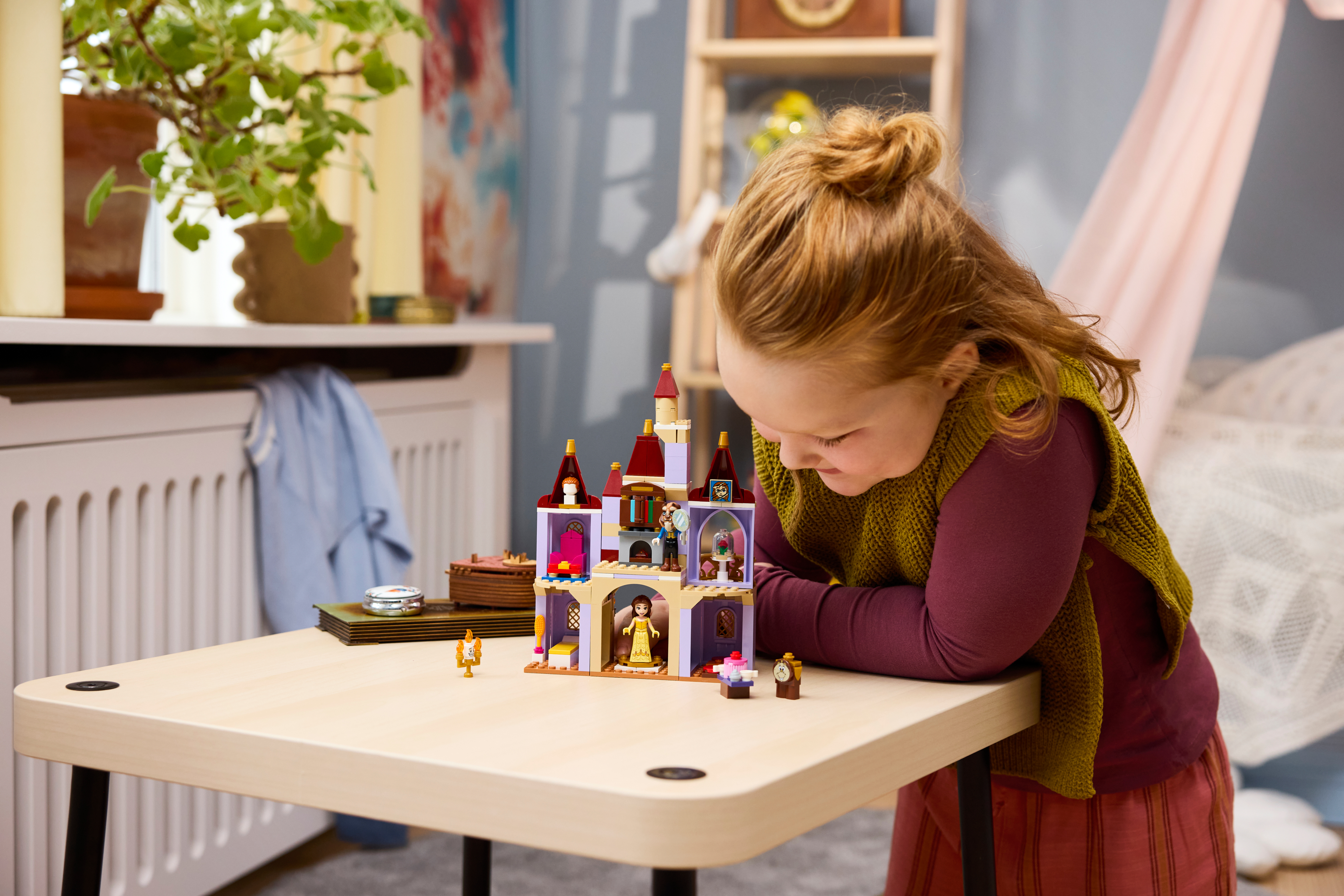 LEGO 43289 Disney Очарованный замок Красавицы и Чудовища фото 