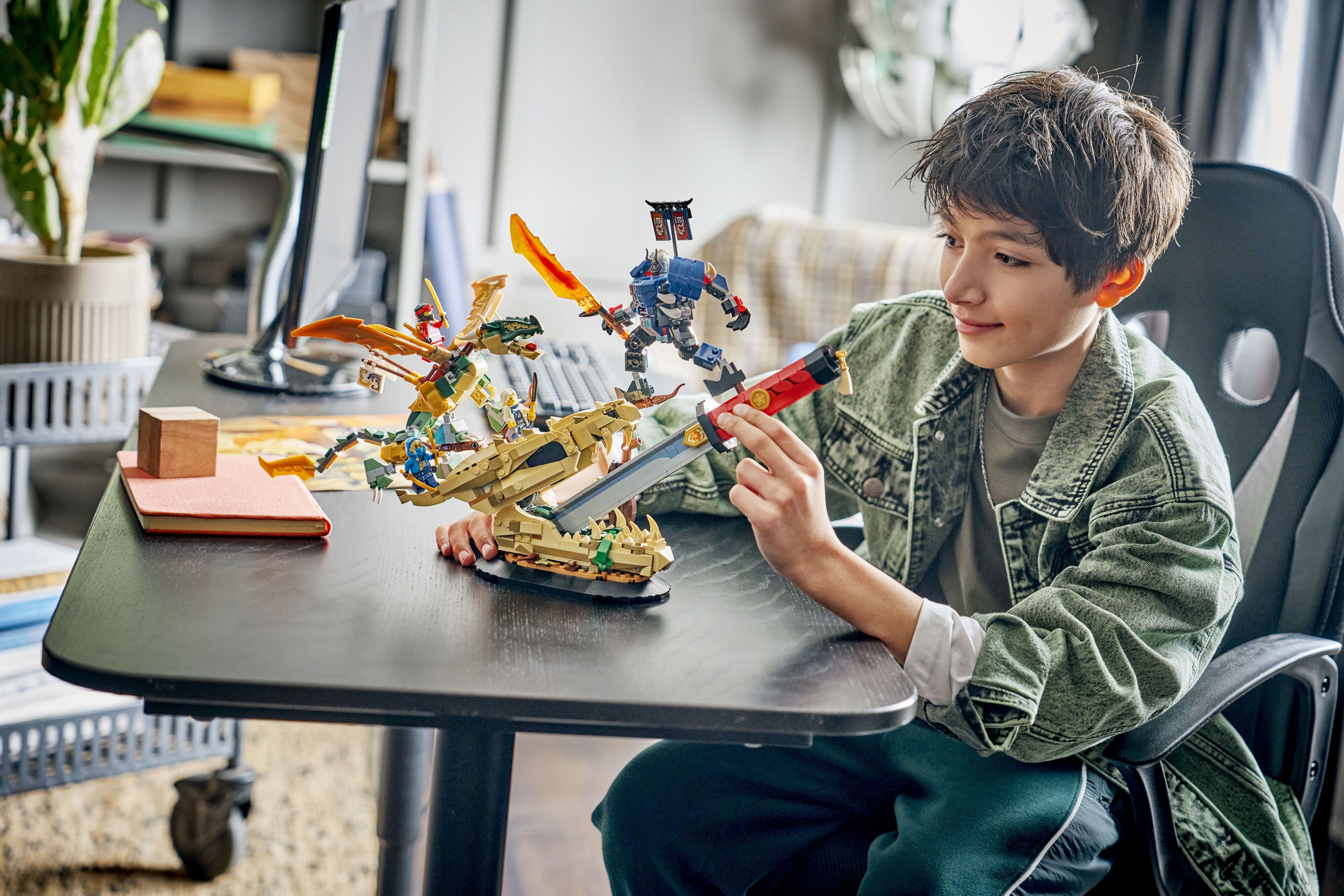 LEGO 71871 Ninjago Битва у черепа Дракона с мечом фото 