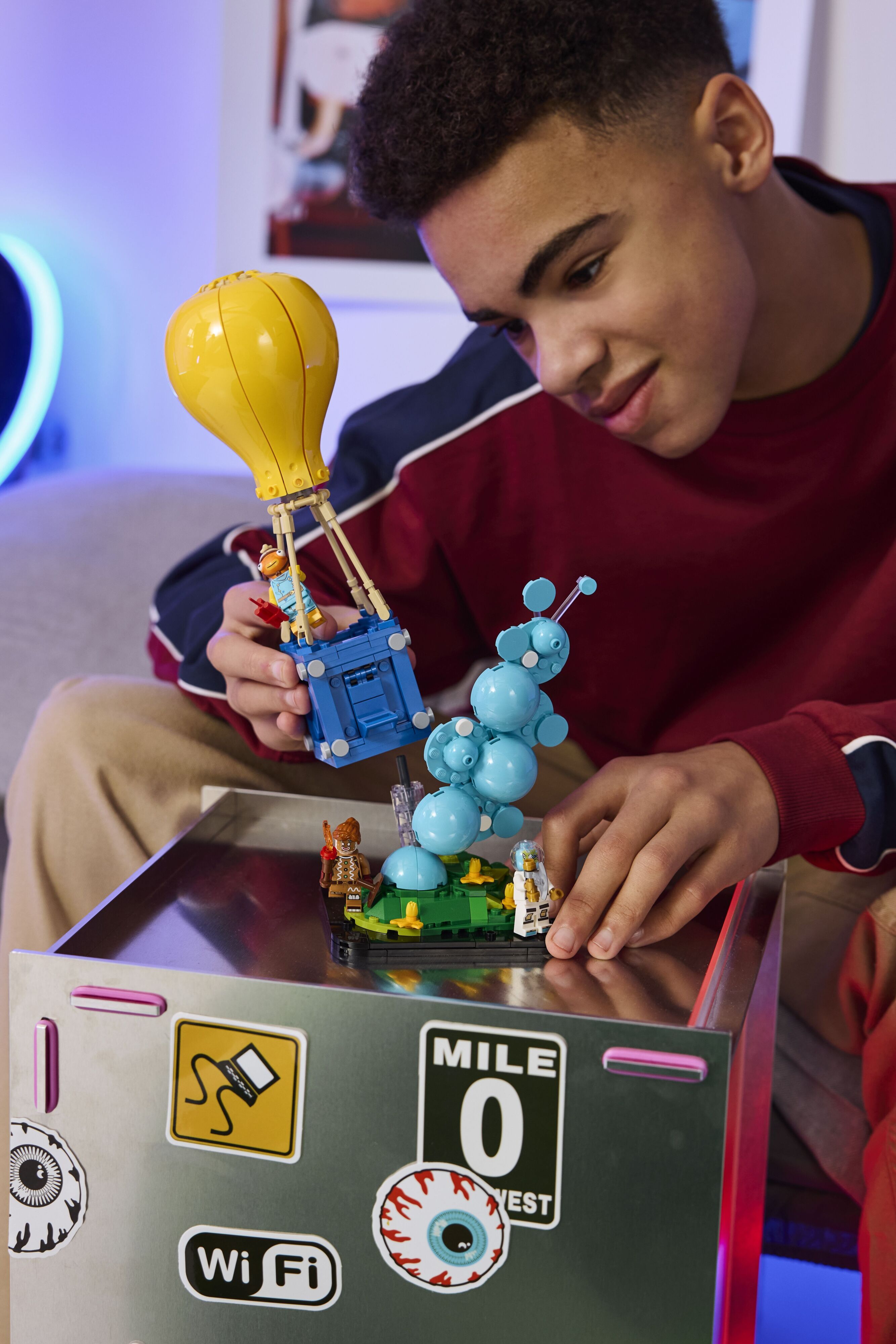 LEGO 77080 Fortnite Supply Drop фото 