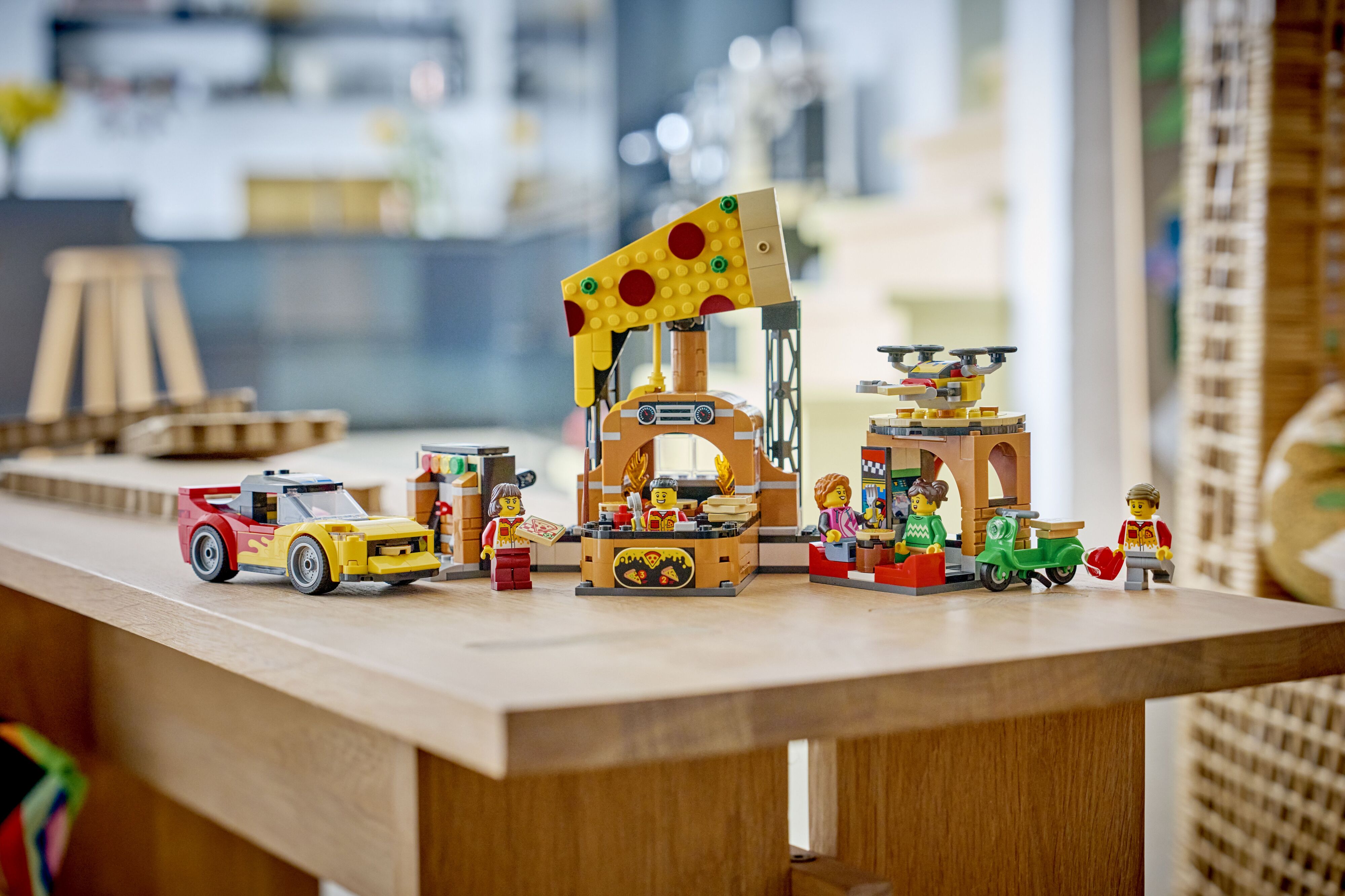 LEGO 60496 City Приключения с доставкой пиццы фото 11