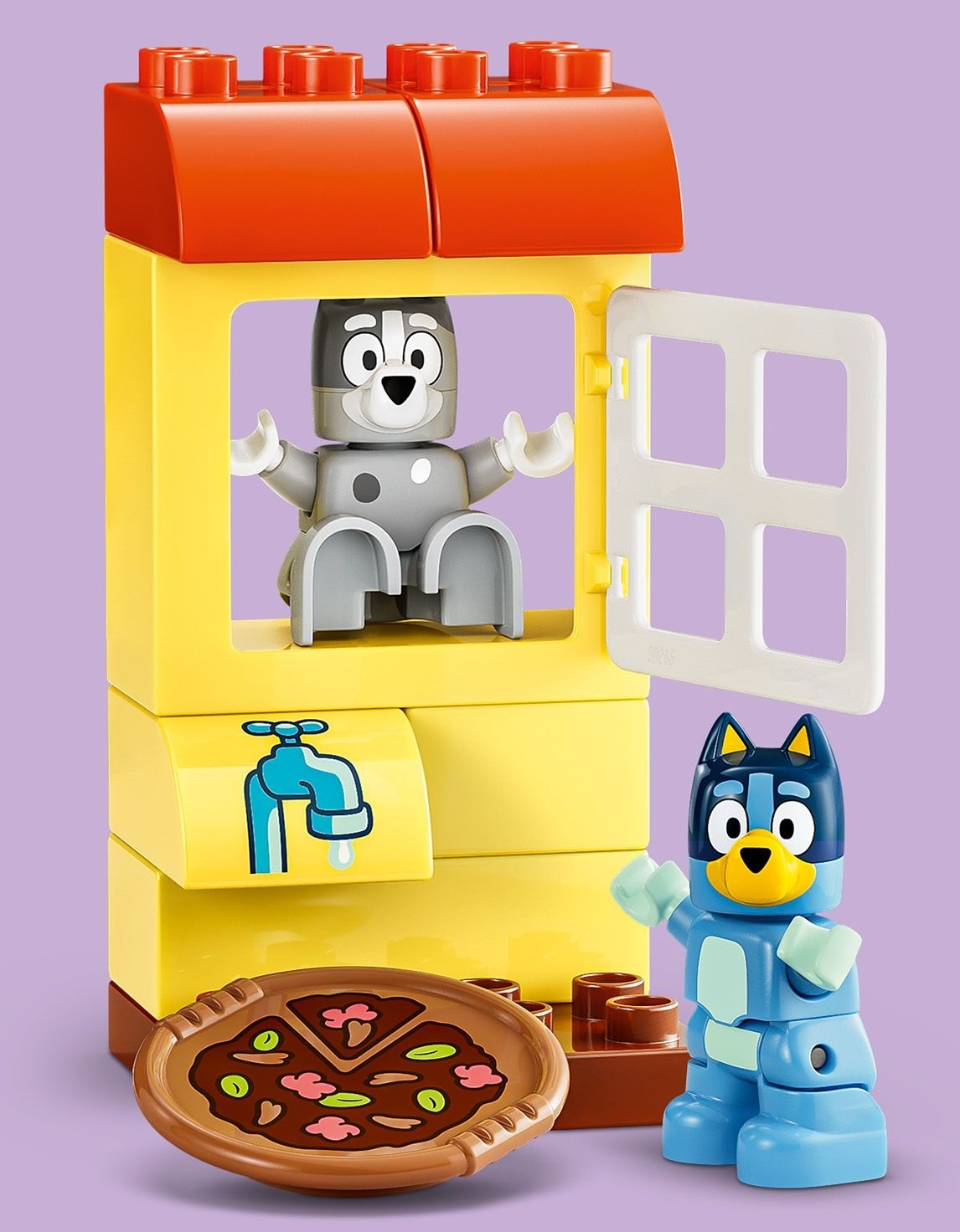 LEGO 10469 DUPLO Bluey «Пиццерия» с Мафином и Блуи фото 11