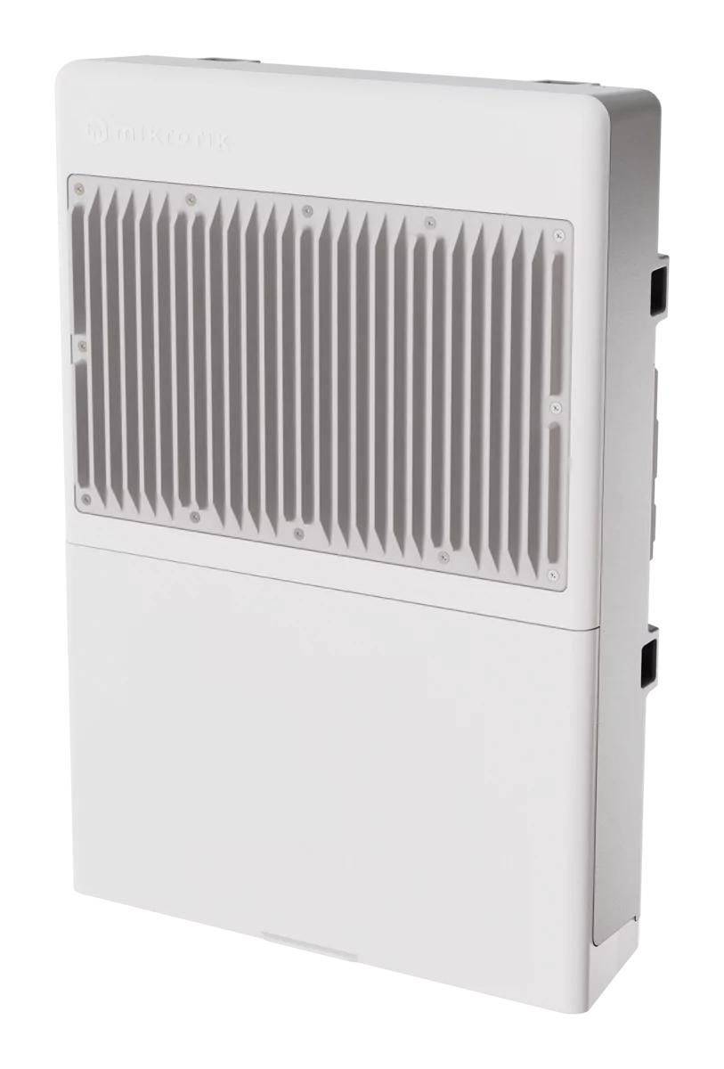 Коммутатор MikroTik Cloud Smart Switch (CSS610-8P-2S+OUT) фото 