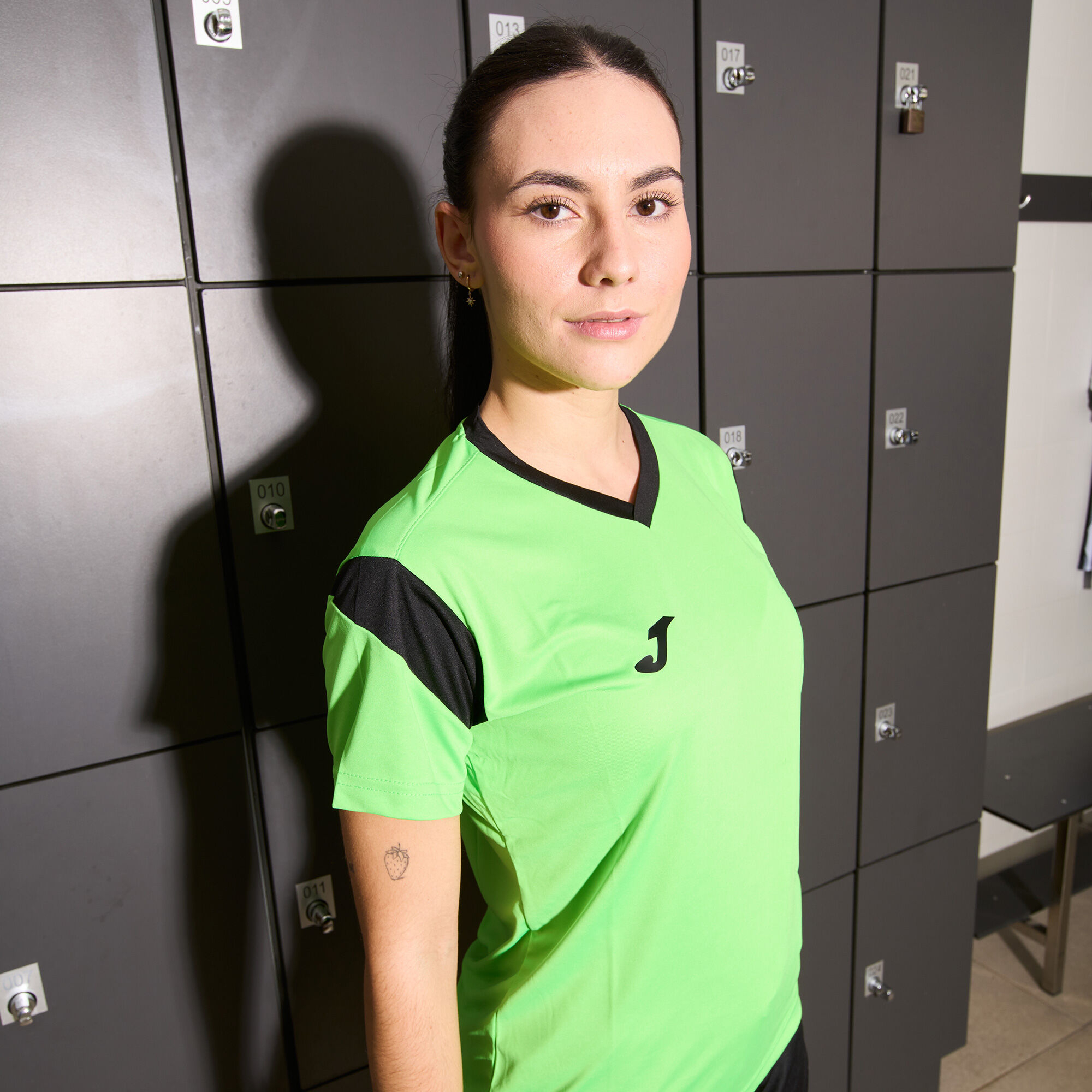 Футбольна форма жіноча JOMA Phoenix Set 901709.021 M салатовафото5