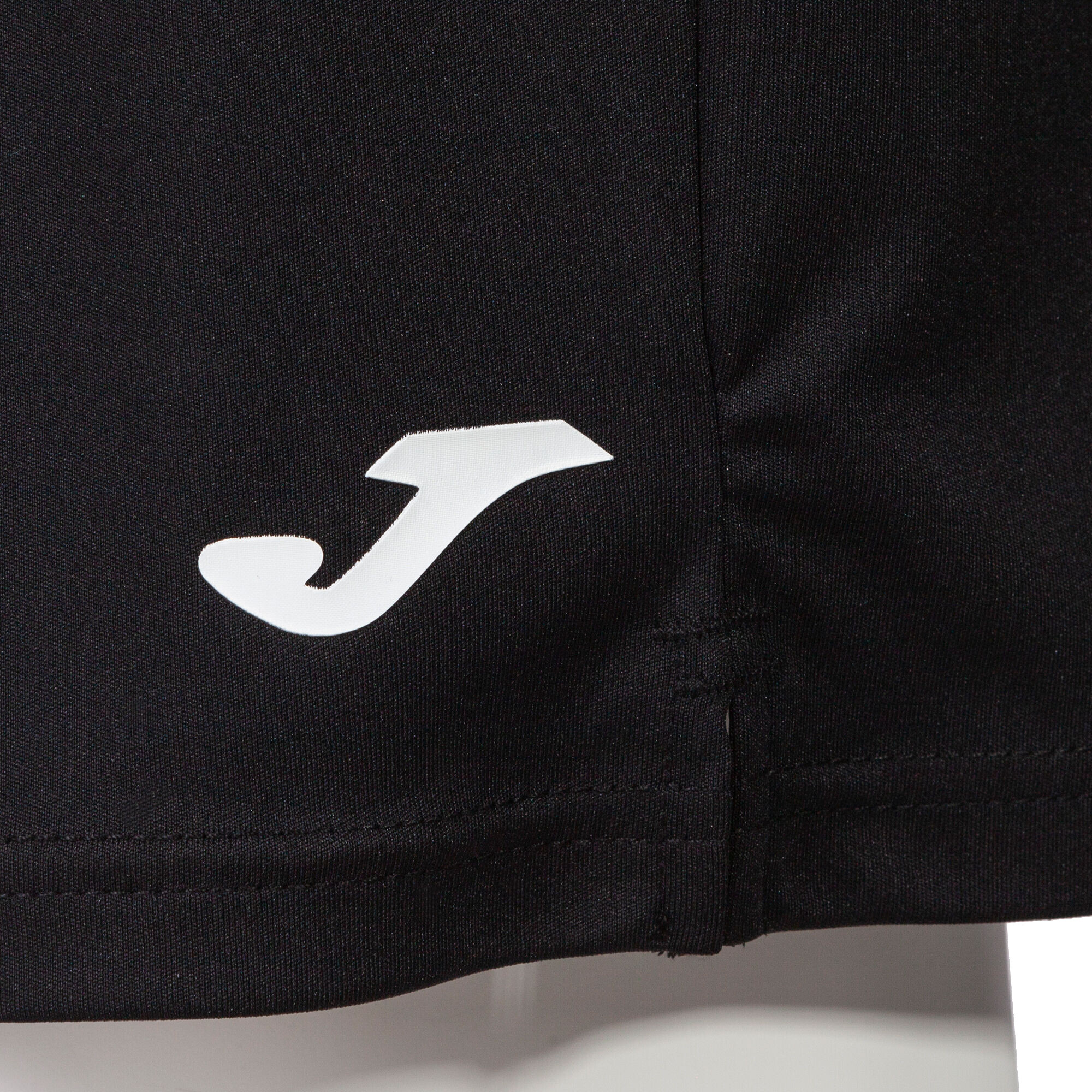Баскетбольна форма жіноча JOMA Atlanta Set 901711.102 M чорнафото