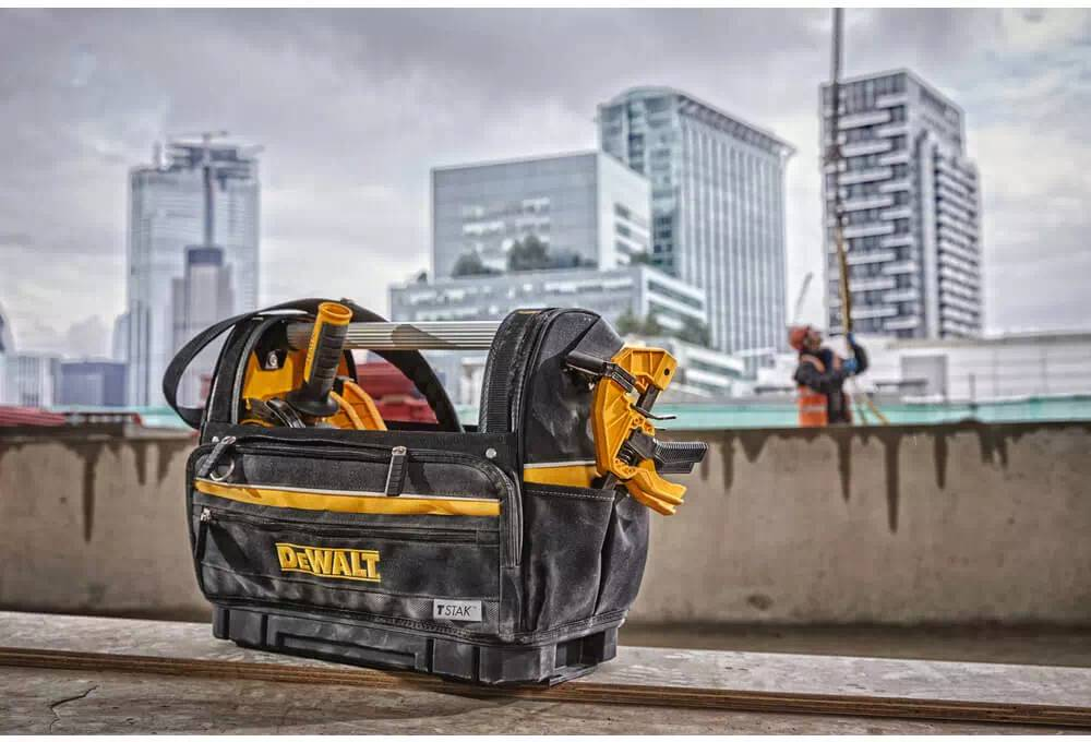 Сумка для інструменту DeWalt відкрита, жорстка конструкція, поліестер 1200D, 450x350x250мм (DWST82990-1)фото