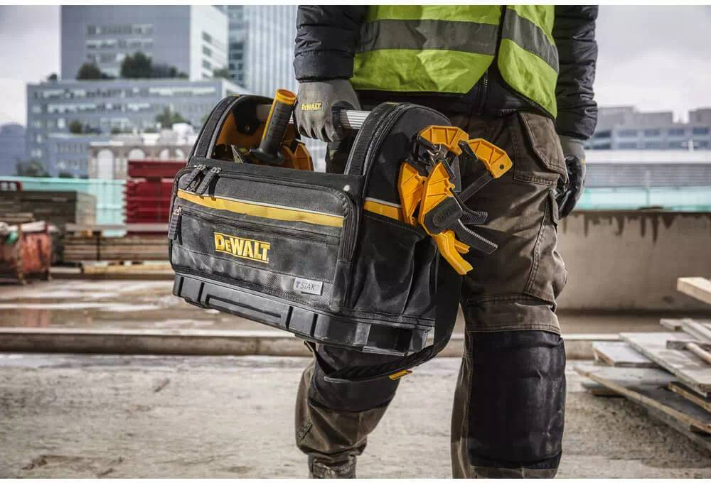 Сумка для інструменту DeWalt відкрита, жорстка конструкція, поліестер 1200D, 450x350x250мм (DWST82990-1)фото
