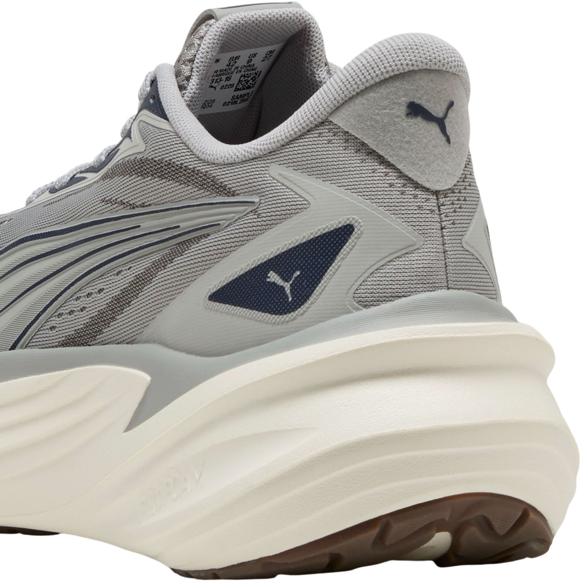 Кросівки Puma Maxima Pro Running 313313-16 40,5 (8 US) сіріфото