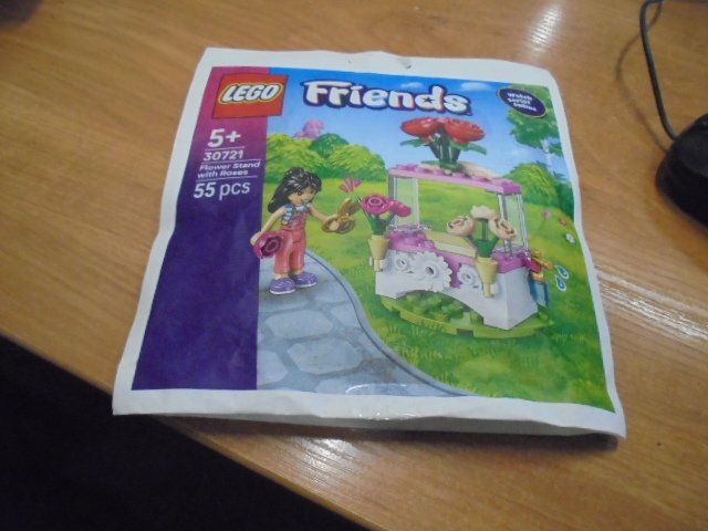 LEGO 30721 Friends Квітковий кіоск із трояндамифото3