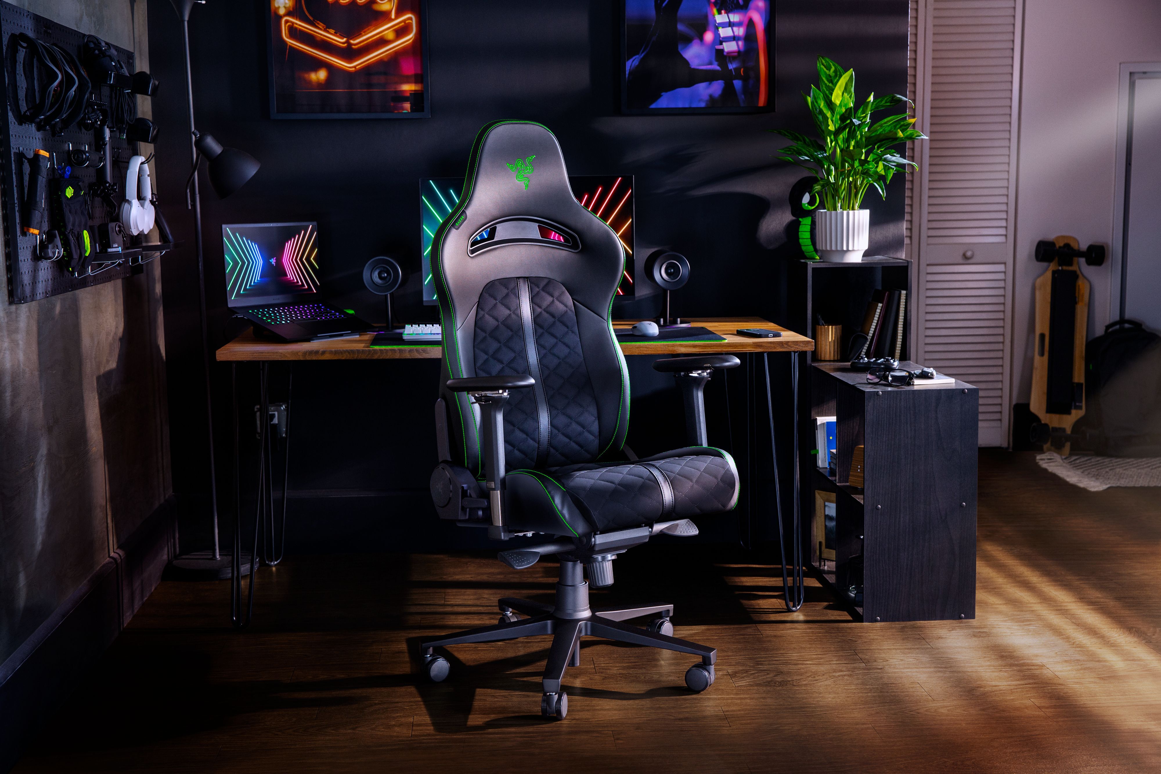 Крісло ігрове Razer Enki X 2D-Armrests Black/Green (RZ38-03880100-R3G1)фото6