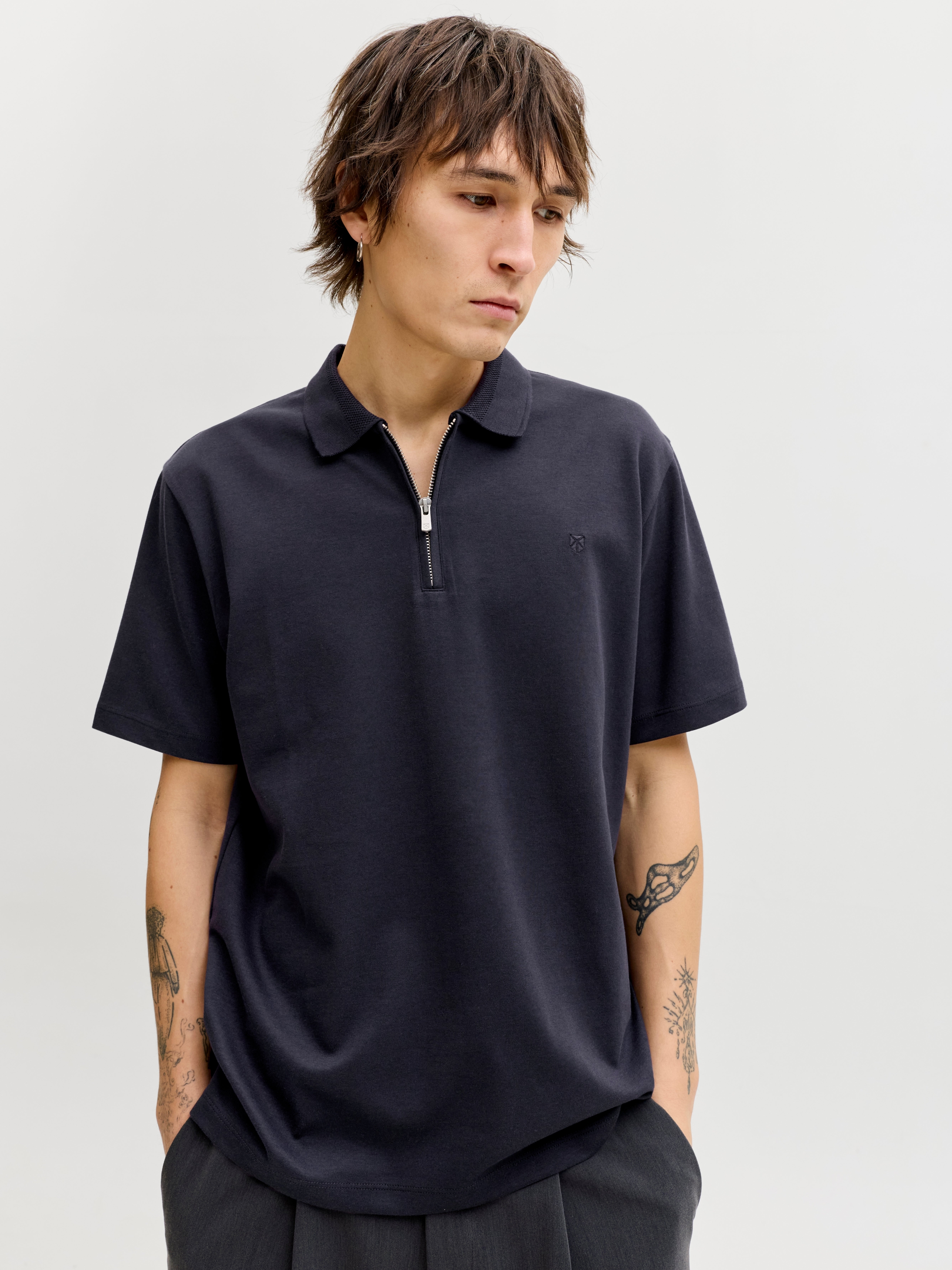 Поло мужское Jack &amp; Jones Jprblaethan Ss Zip Polo Sn 12292992 L темно-синие фото 