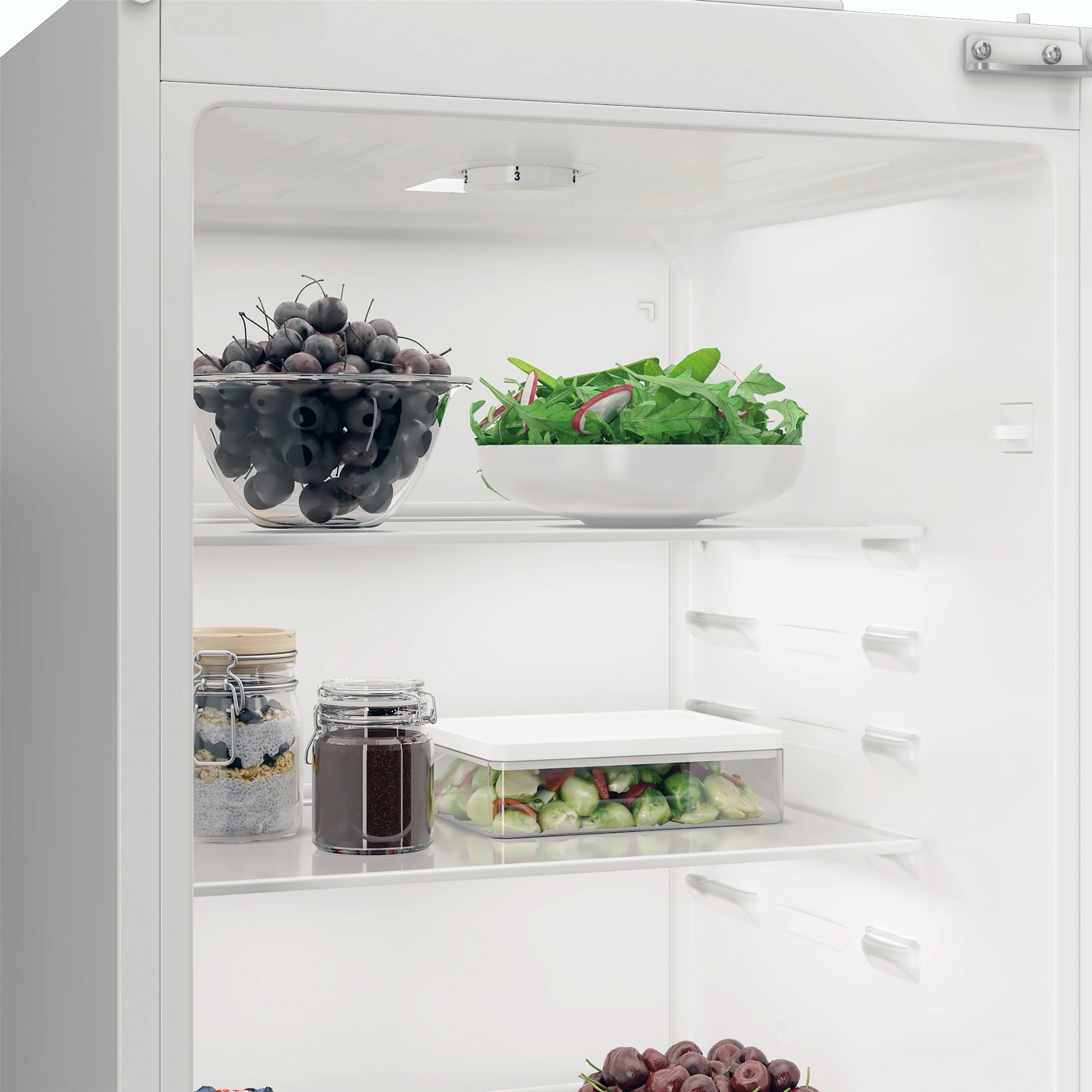 Встраиваемый холодильник Indesit KINH1271B4E фото 18