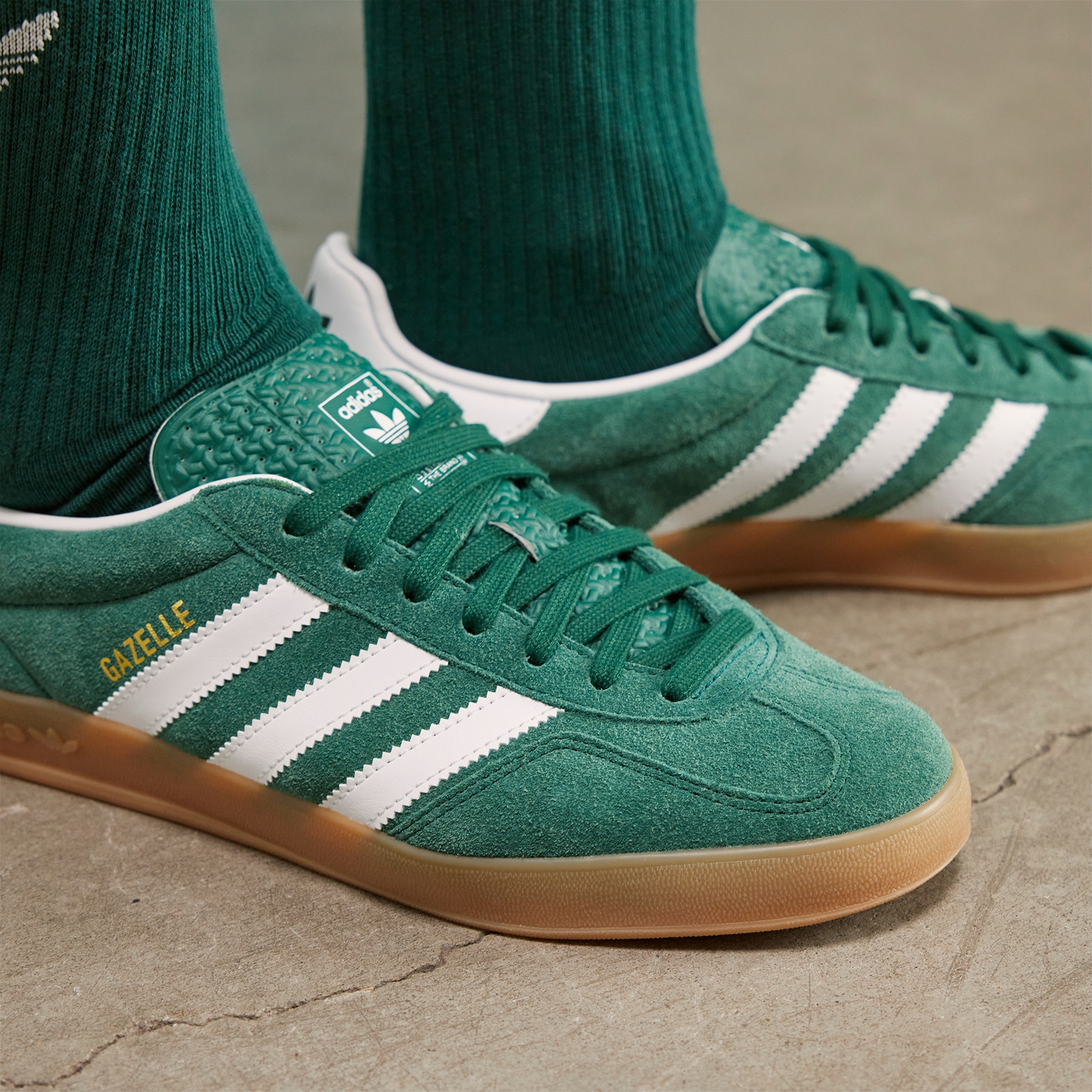 Кеди Adidas Gazelle Indoor JI2062 44 (9,5 UK) темно-зеленіфото