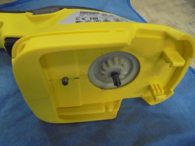 Ножиці для трави і кущів акумуляторні Karcher GSH 2 Plus (1.445-310.0)фото4