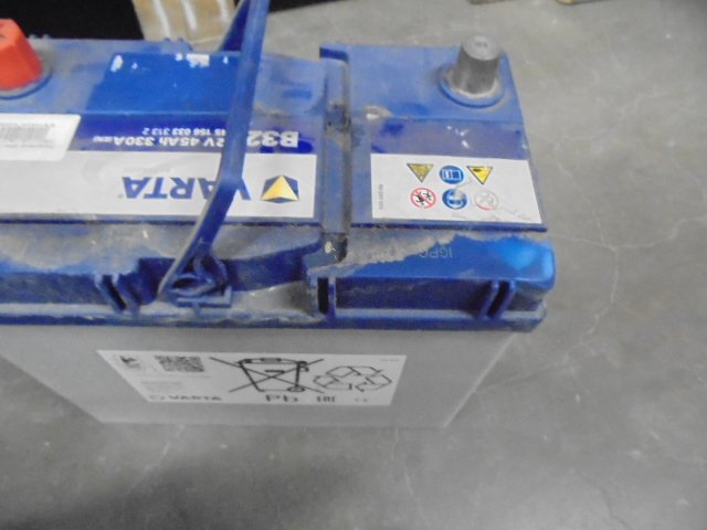 Акумулятор 45Ah-12v VARTA Dynamic SLI (B32),R,EN330 Азія (523703) (545 156 033)фото2