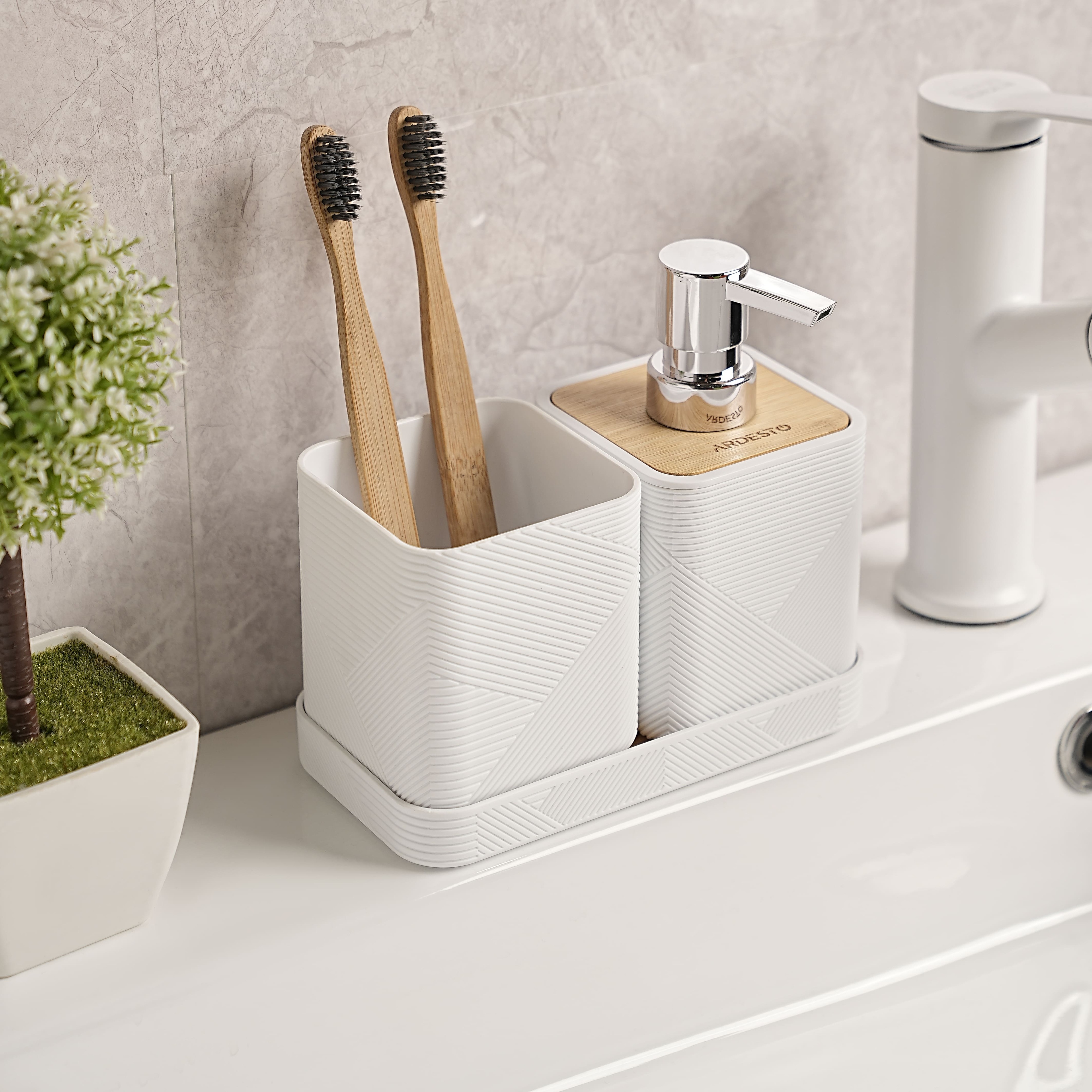 Набор для ванной комнаты ARDESTO Minimalism 420мл, 3 предмета (ARHB3113WB) фото8