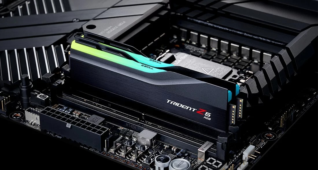 Память для ПК G.SKILL DDR5 6000 32GB (2x16GB) Trident Z5 RGB (F5-6000J3036F16GX2-TZ5RK) фото 