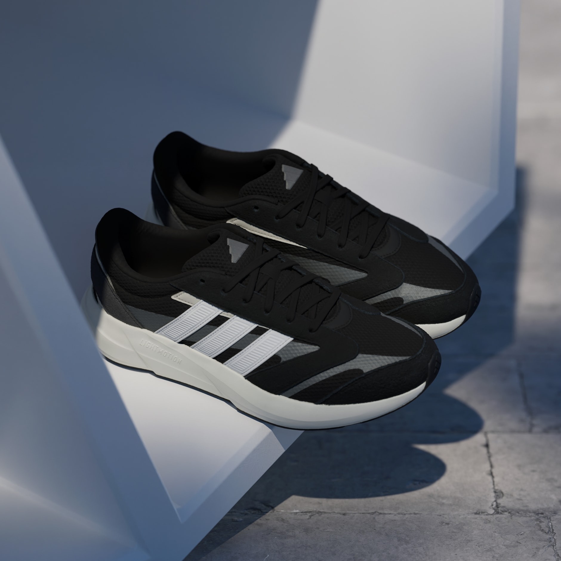 Кроссовки мужские Adidas Lightshift 2.0 HP6967 42 (8 UK) черные фото5
