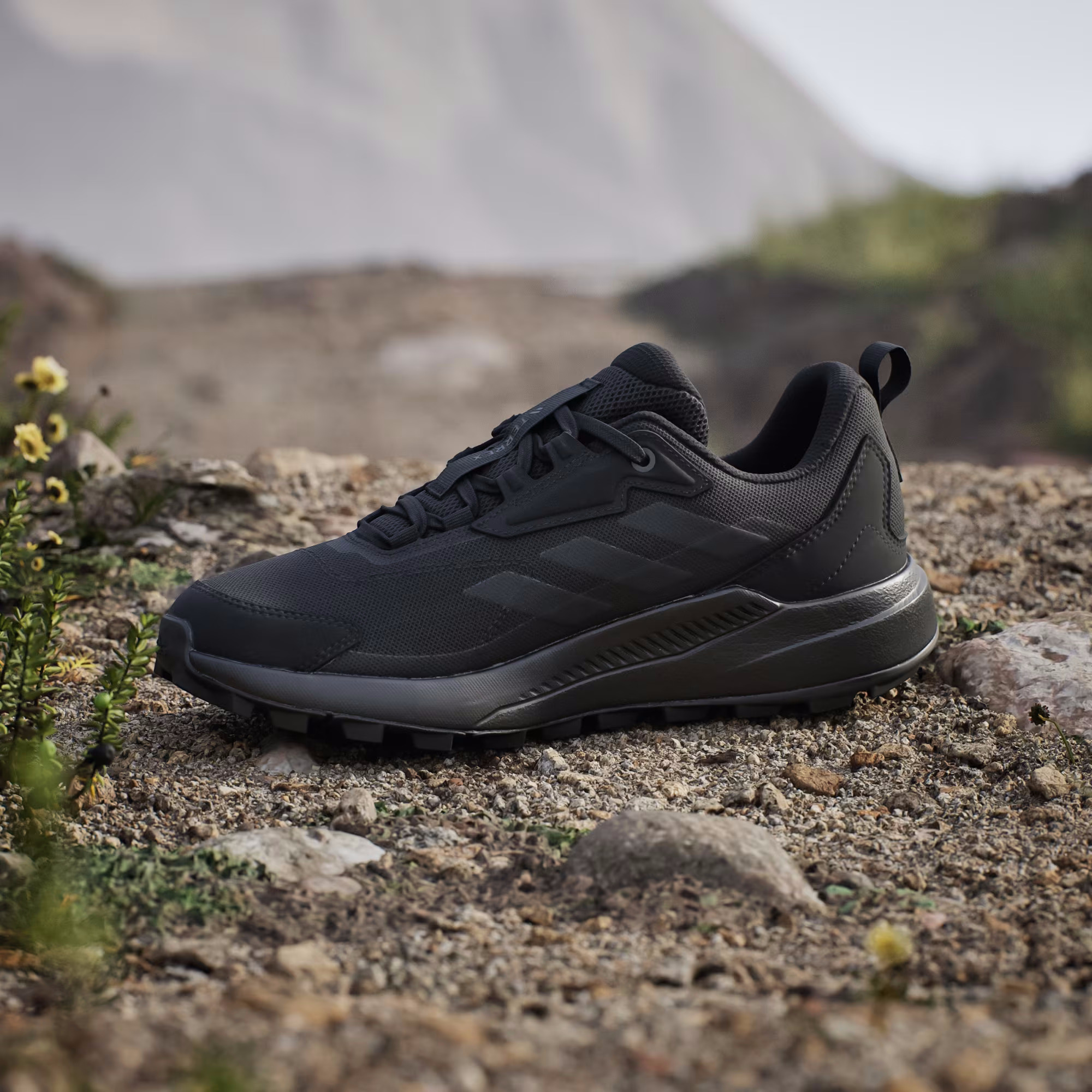 Кроссовки женские Adidas Terrex Anylander W ID3464 40 (6,5 UK) черные фото11