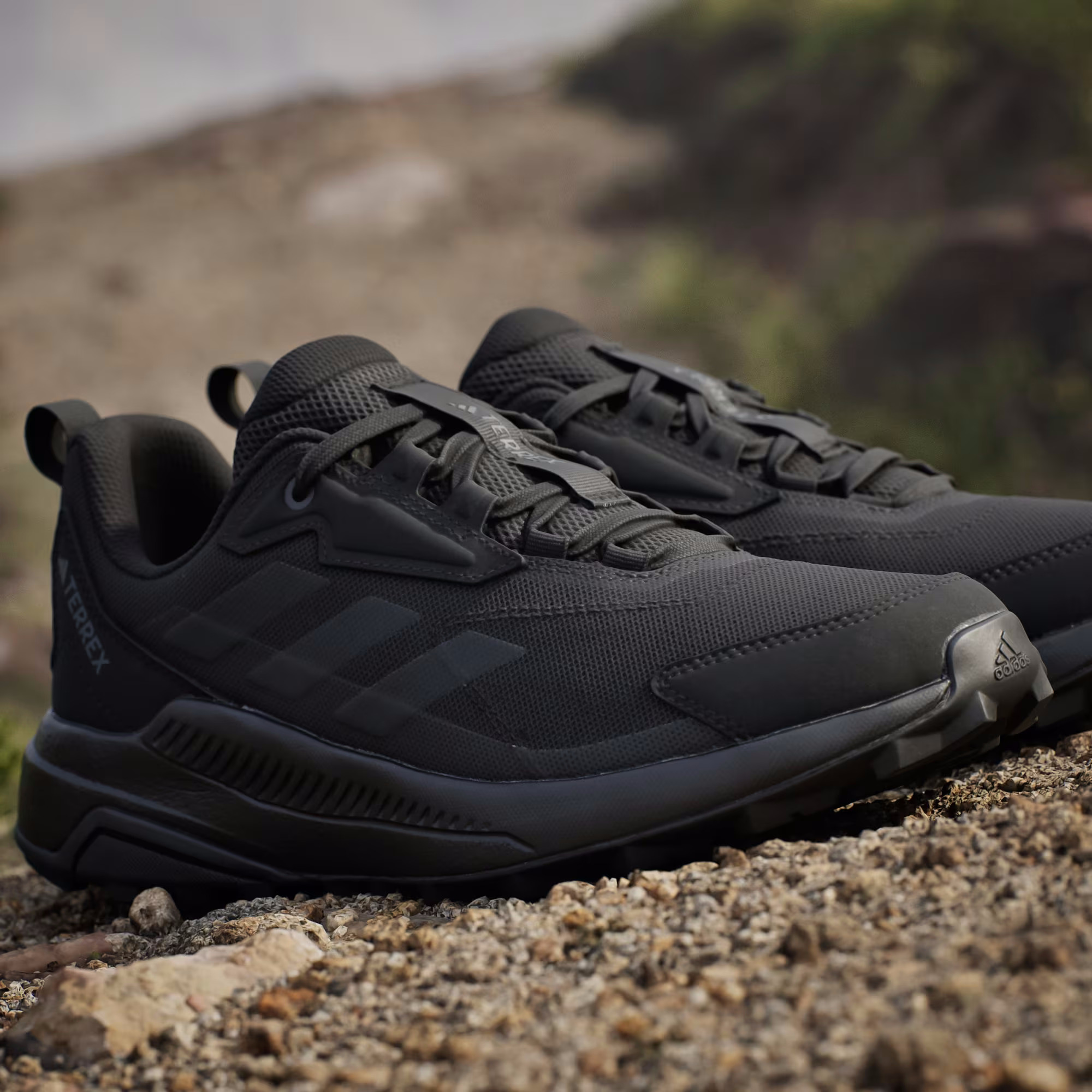 Кроссовки женские Adidas Terrex Anylander W ID3464 38 (5 UK) черные фото12