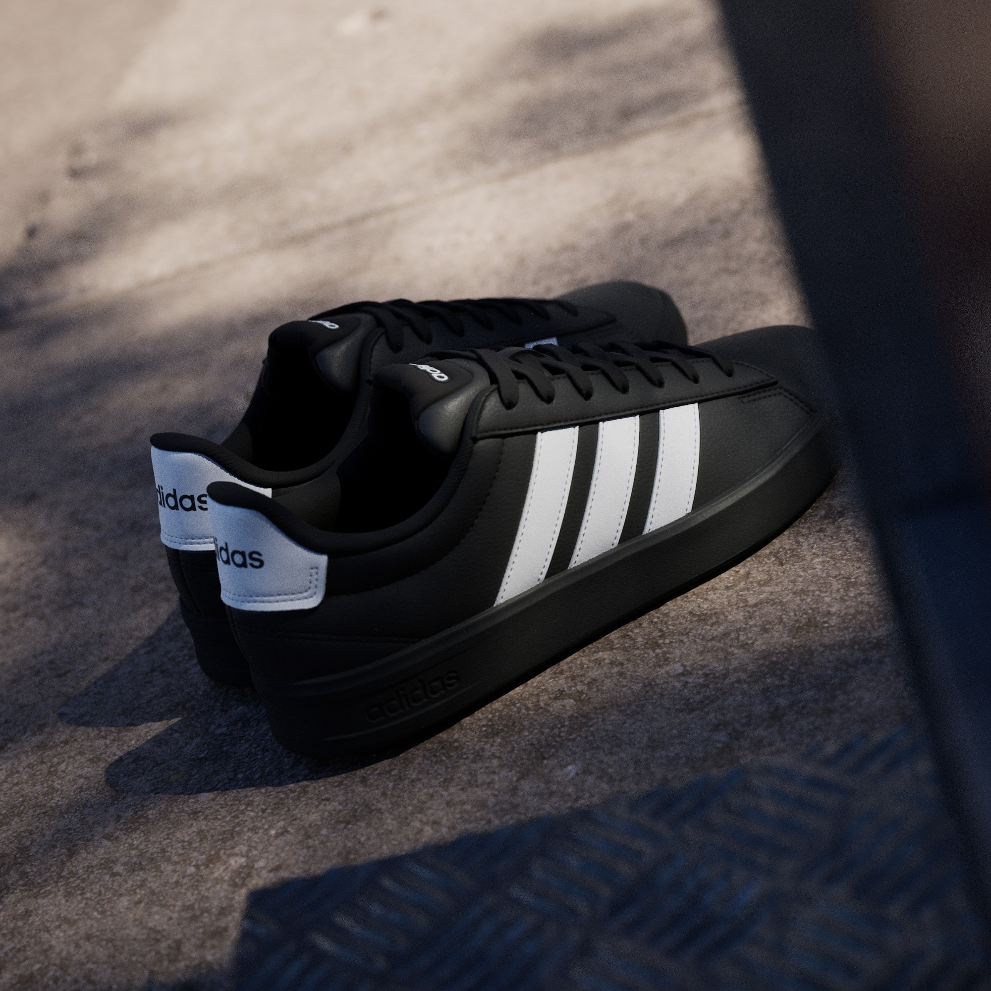 Кеды мужские Adidas Grand Court 3.0 IH1476 46 (11 UK) черные фото4