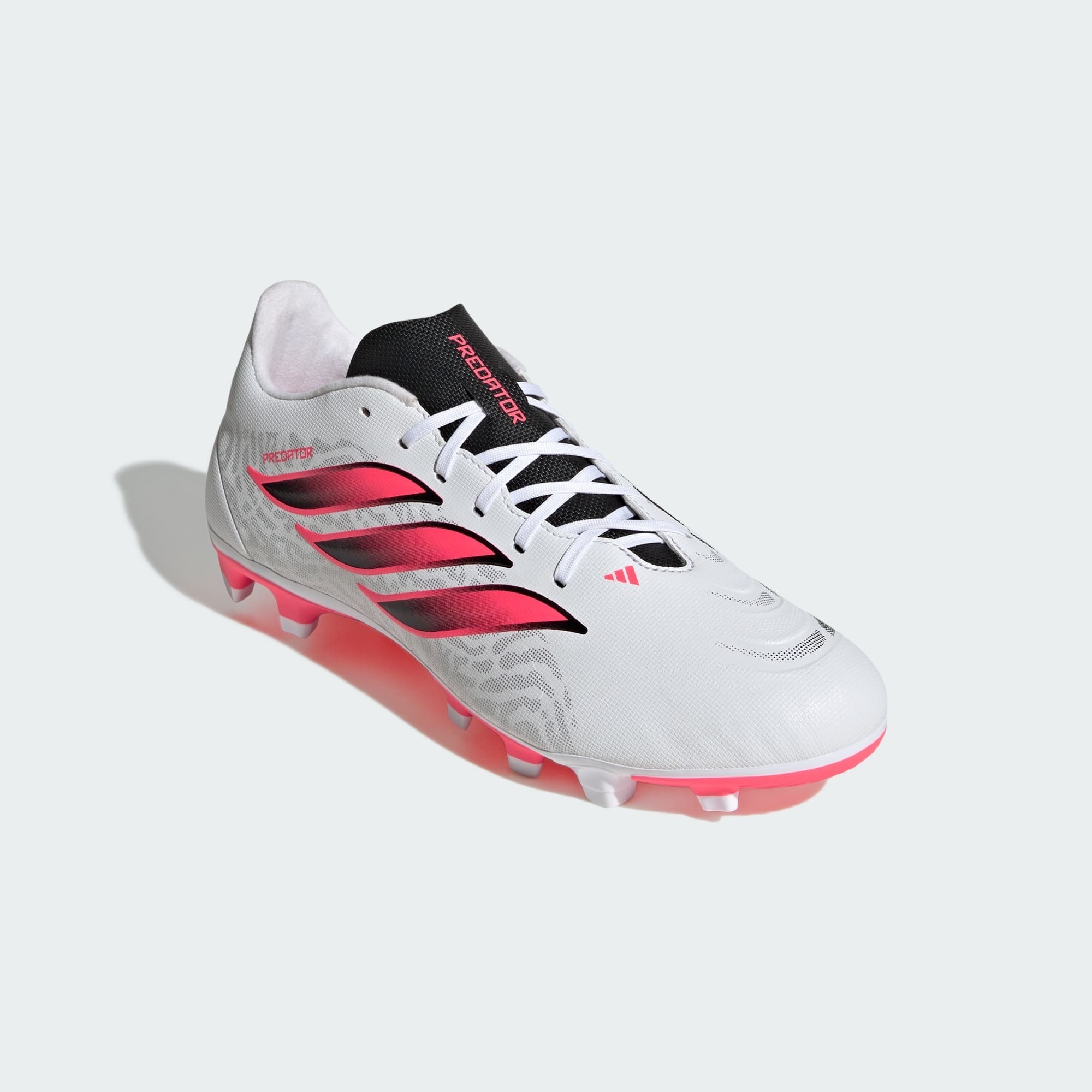 Бутсы Adidas Predator Club Fg/Mg IH2111 46 (11 UK) белые фото3