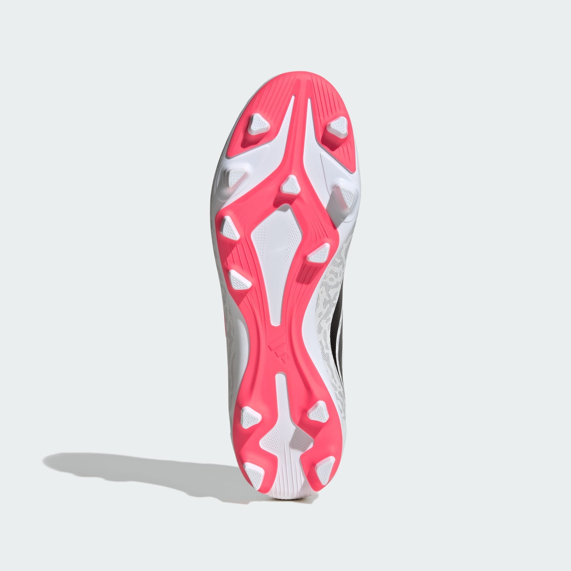 Бутсы Adidas Predator Club Fg/Mg IH2111 46 (11 UK) белые фото6