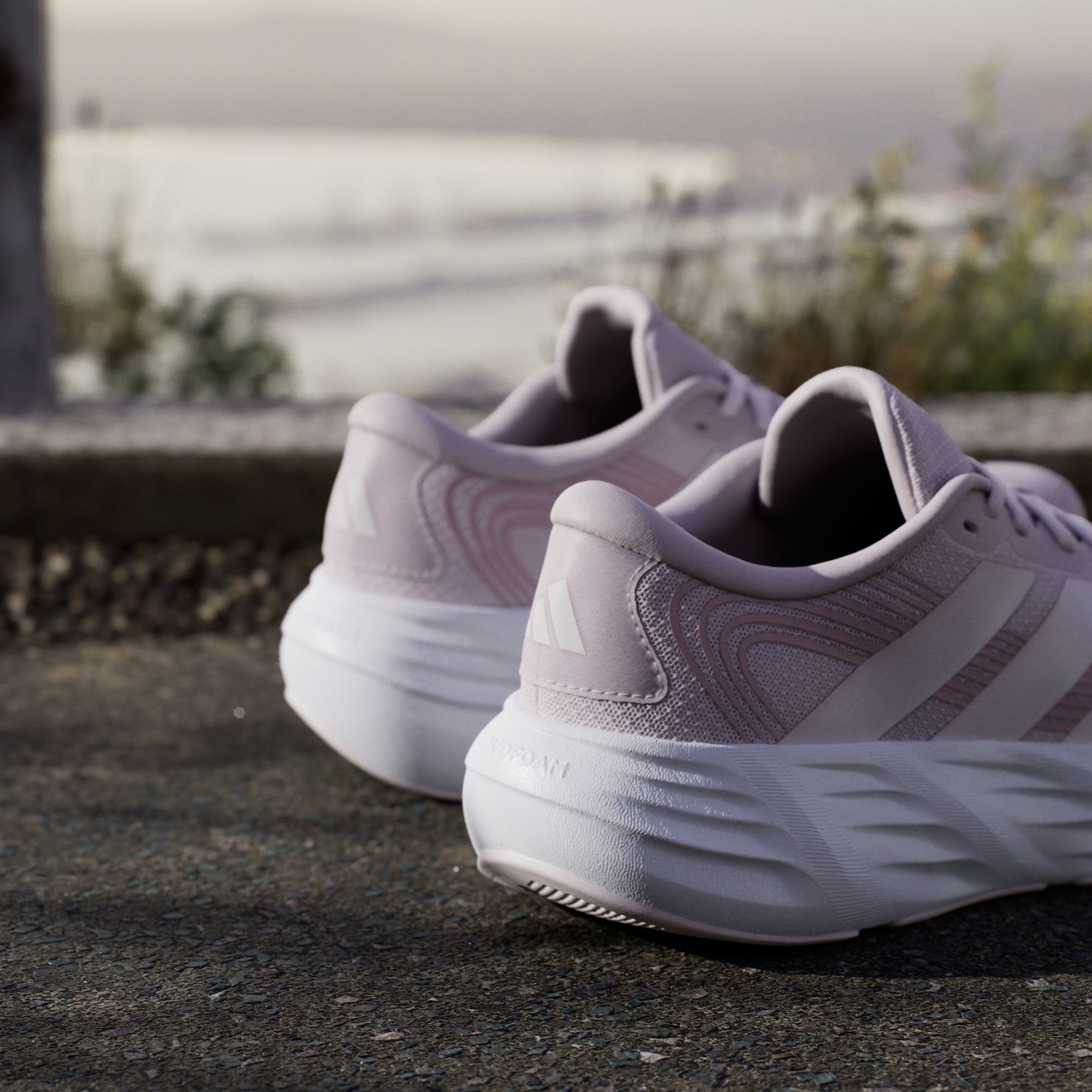 Кроссовки женские Adidas Galaxy 8 W IH9792 40 2/3 (7 UK) фиолетовые фото11
