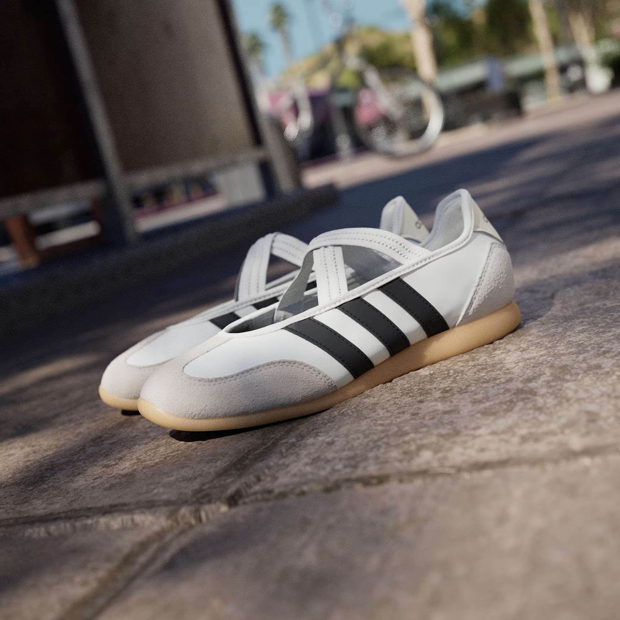 Балетки женские Adidas Barreda Mary Jane JQ2127 36 2/3 (4 UK) серые фото13
