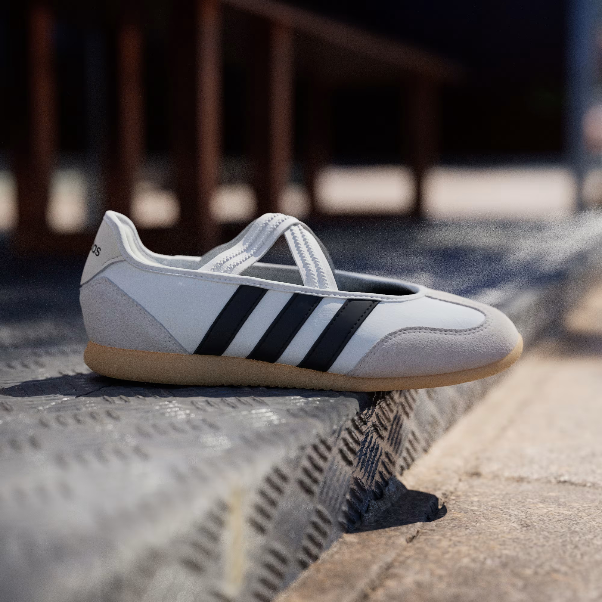 Балетки жіночі Adidas Barreda Mary Jane JQ2127 38 (5 UK) білі фото9