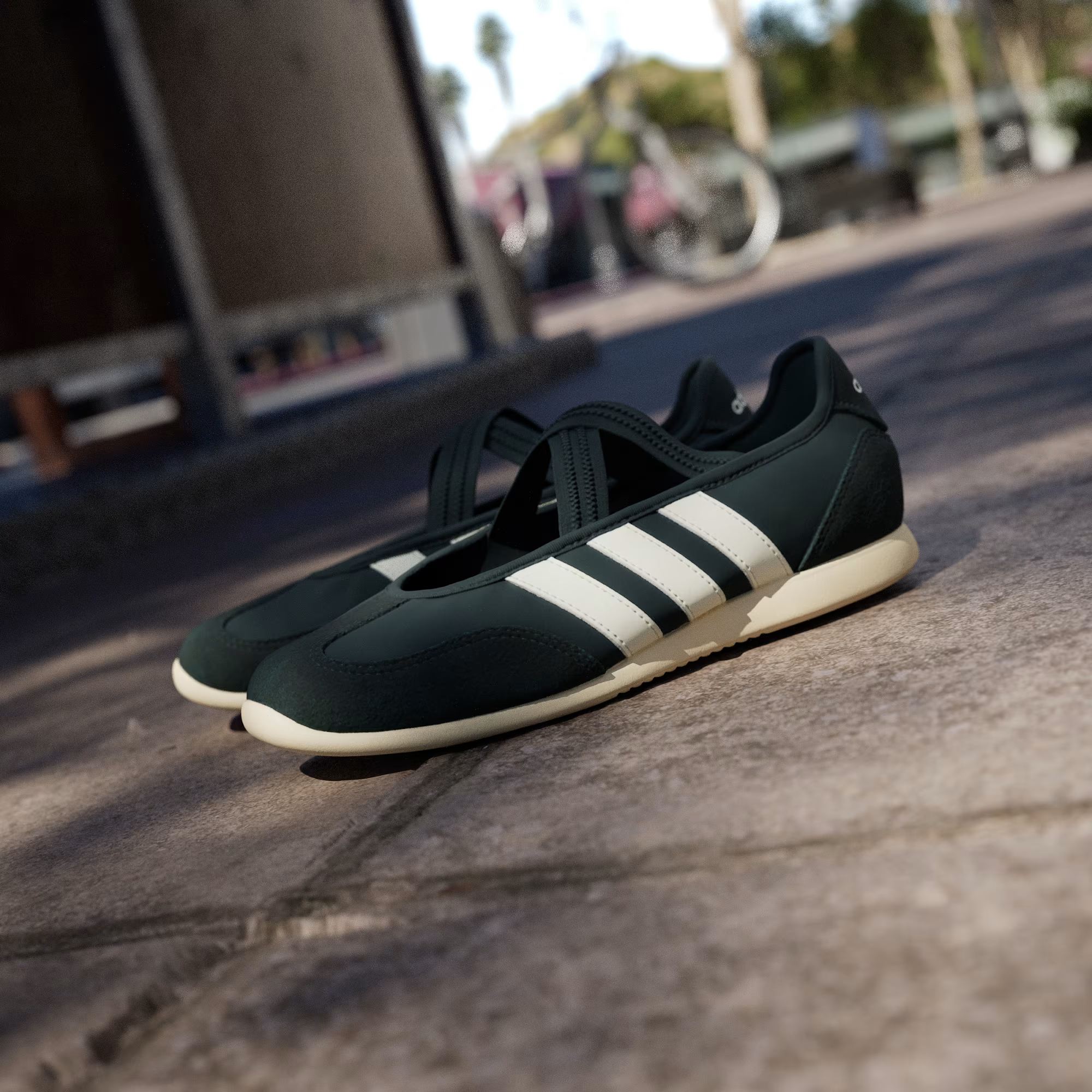 Балетки женские Adidas Barreda Mary Jane JS2324 40 2/3 (7 UK) серые фото13