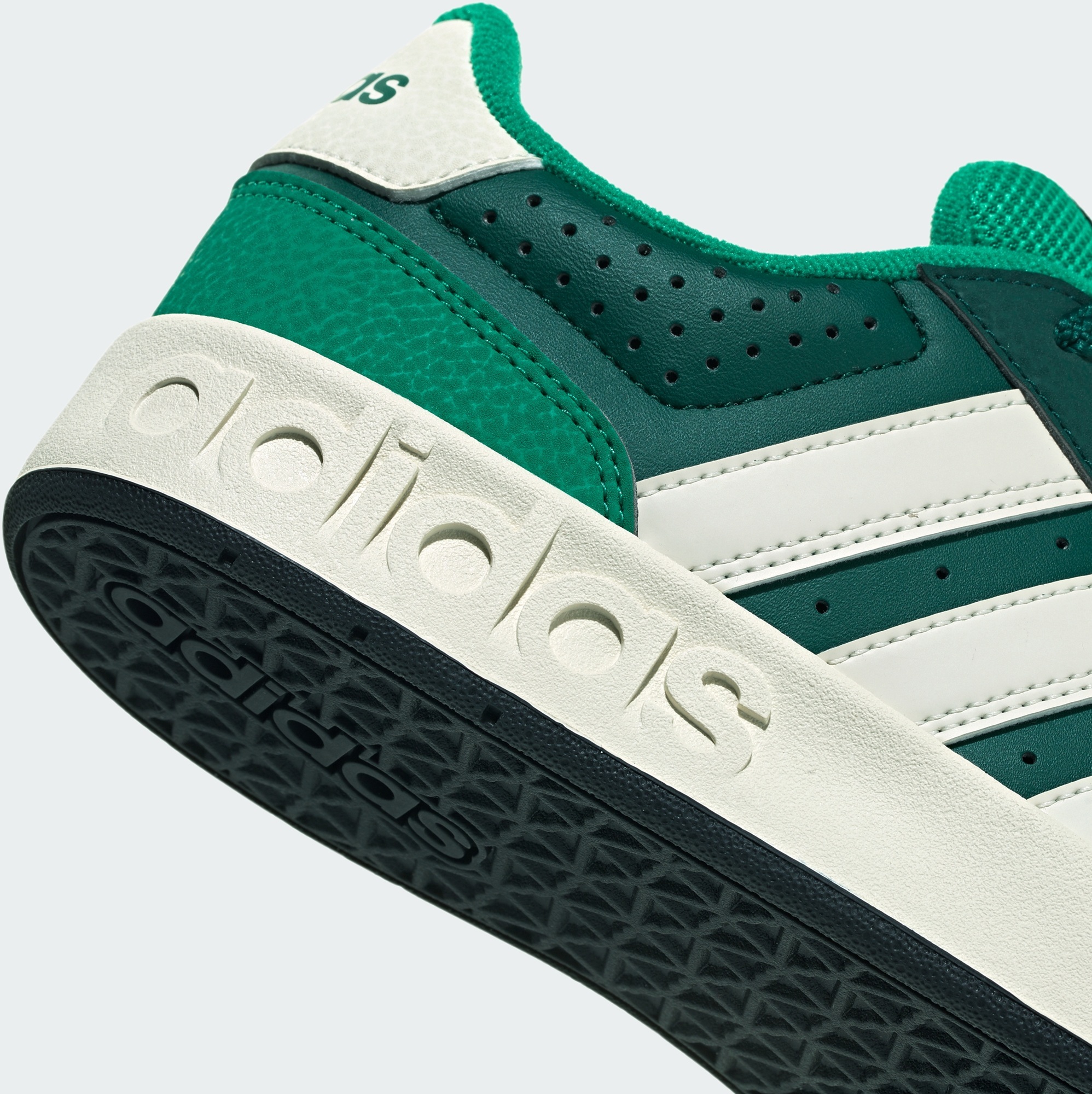 Кеды подростковые Adidas Breakbase Junior KI1967 40 (6,5 UK) зеленые фото8