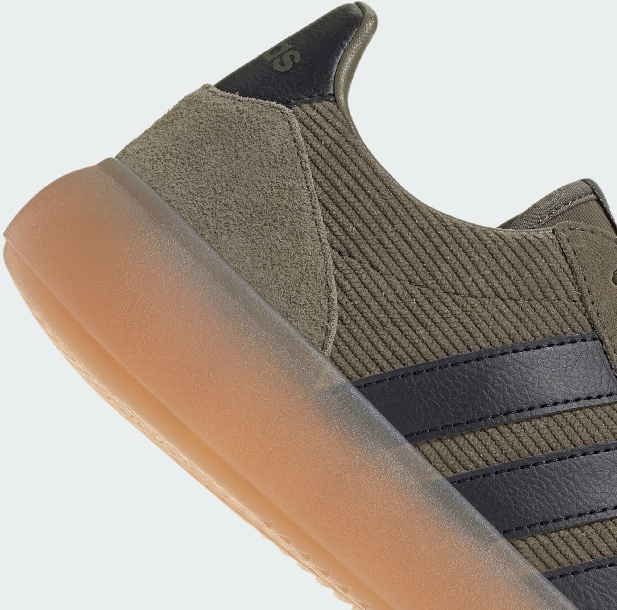 Кеди чоловічі Adidas Barreda Decode KI1993 39 1/3 (6 UK) оливкові фото8