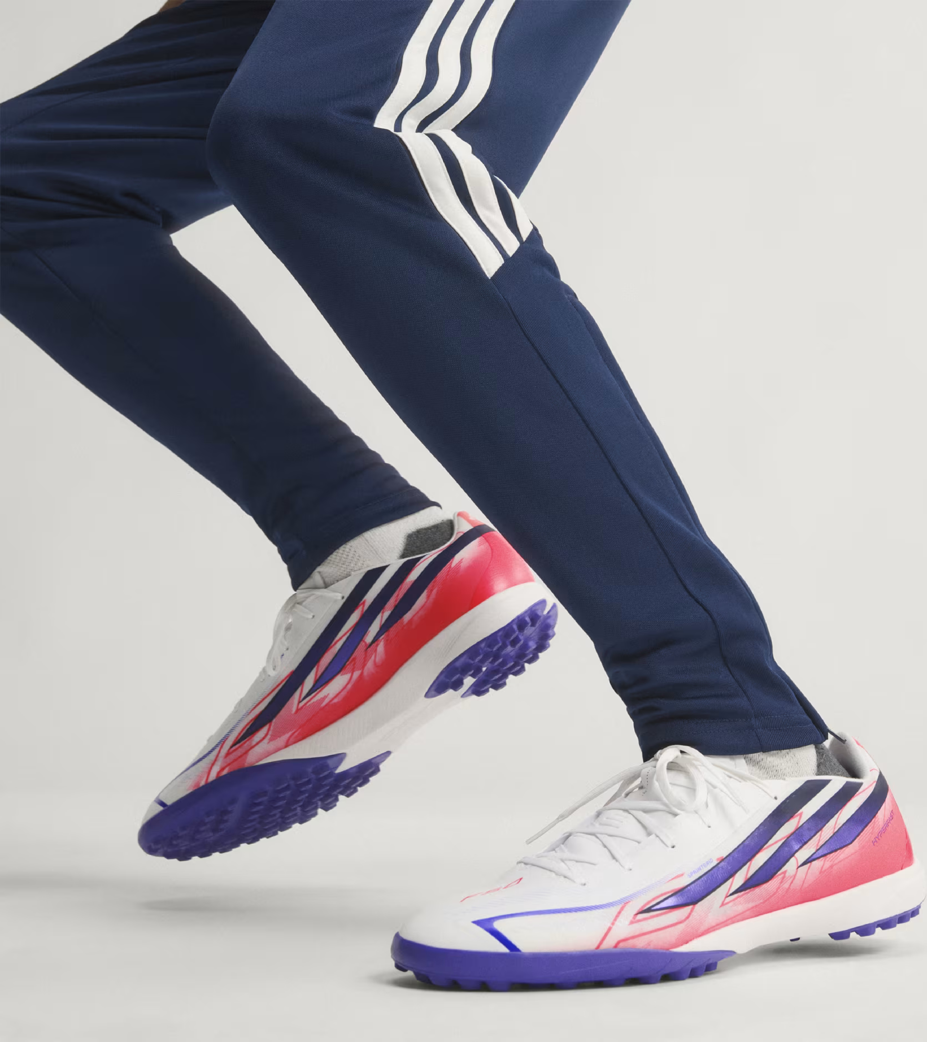 Сороконіжки Adidas F50 Hyperfast League Tf KJ3434 46 (11 UK) білі фото11