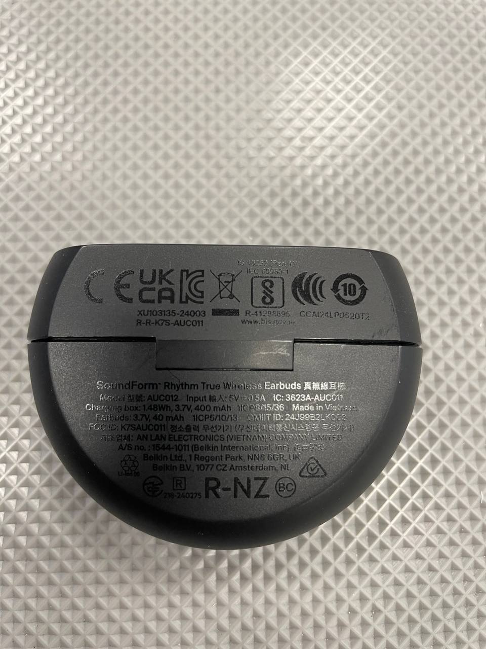 Наушники Belkin Soundform Rhythm True Wireless Black (AUC012BTBK) фото4