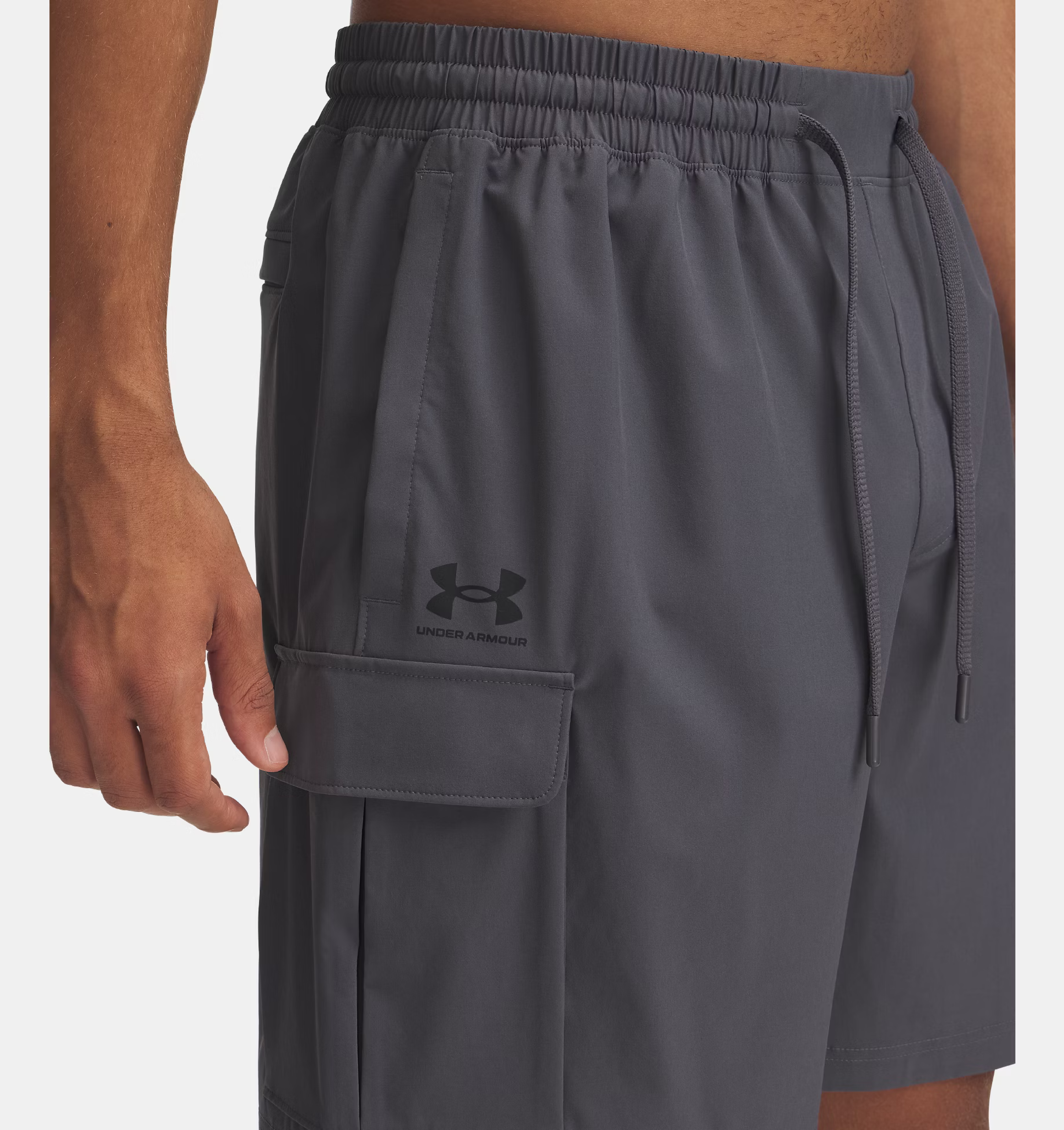 Шорты мужские Under Armour Vibe Woven Cargo Short 1386560-025 M Серые фото 