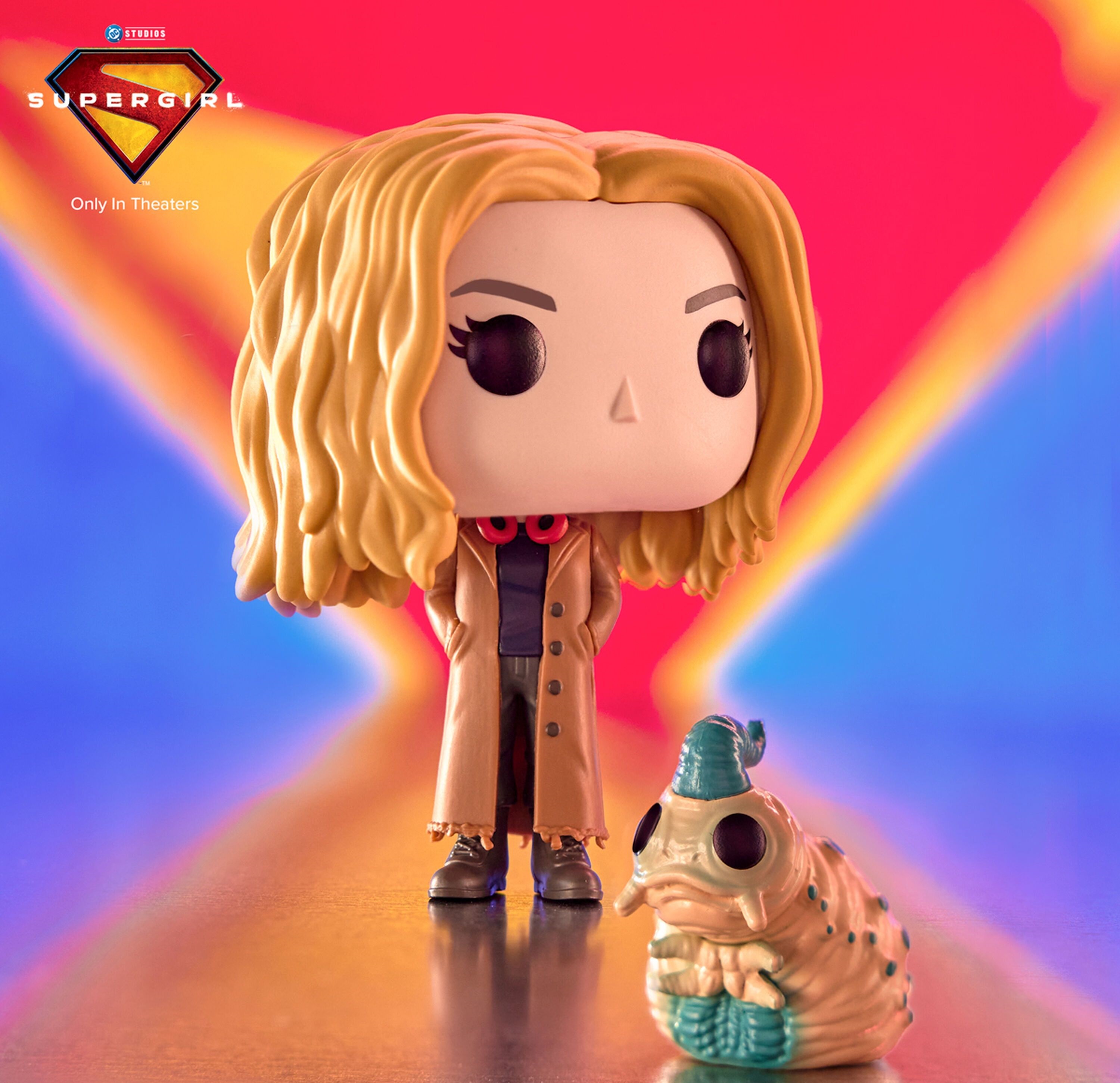 Фигурка Funko POP Movies: Supergirl - Kara Zor-EL w/Cedric (889698907958) фото 