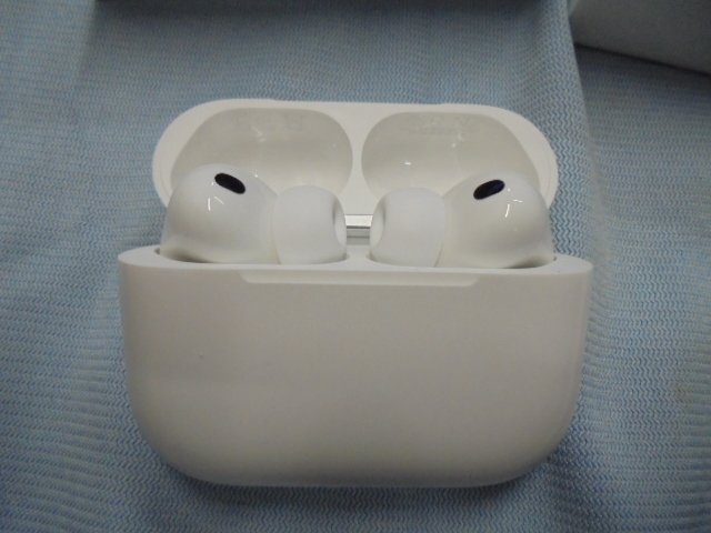 Наушники Apple AirPods Pro 3 (MFHP4ZE/A) фото3