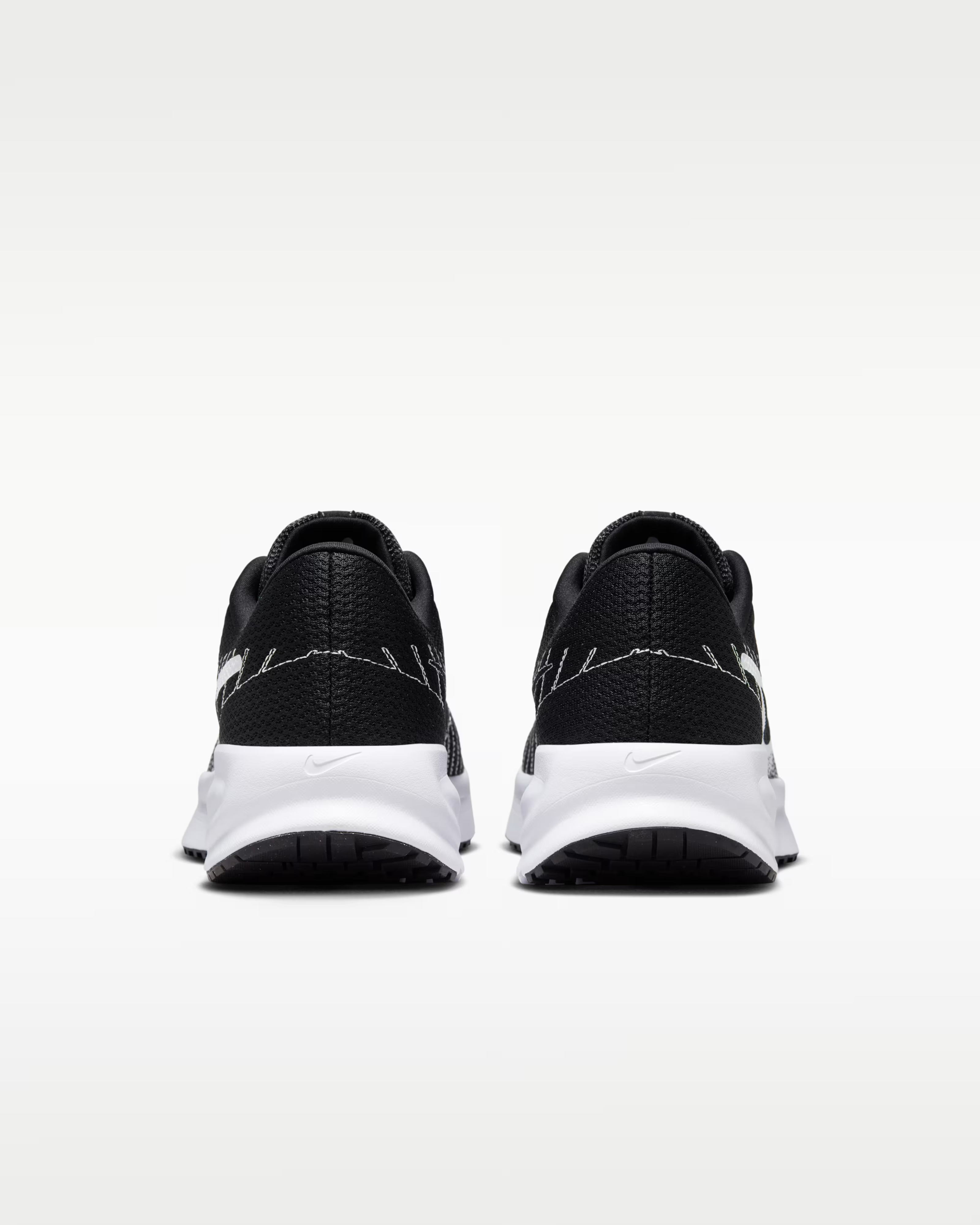 Кроссовки мужские Nike Run Defy HM9594-004 40,5 (7,5 US) черные фото5