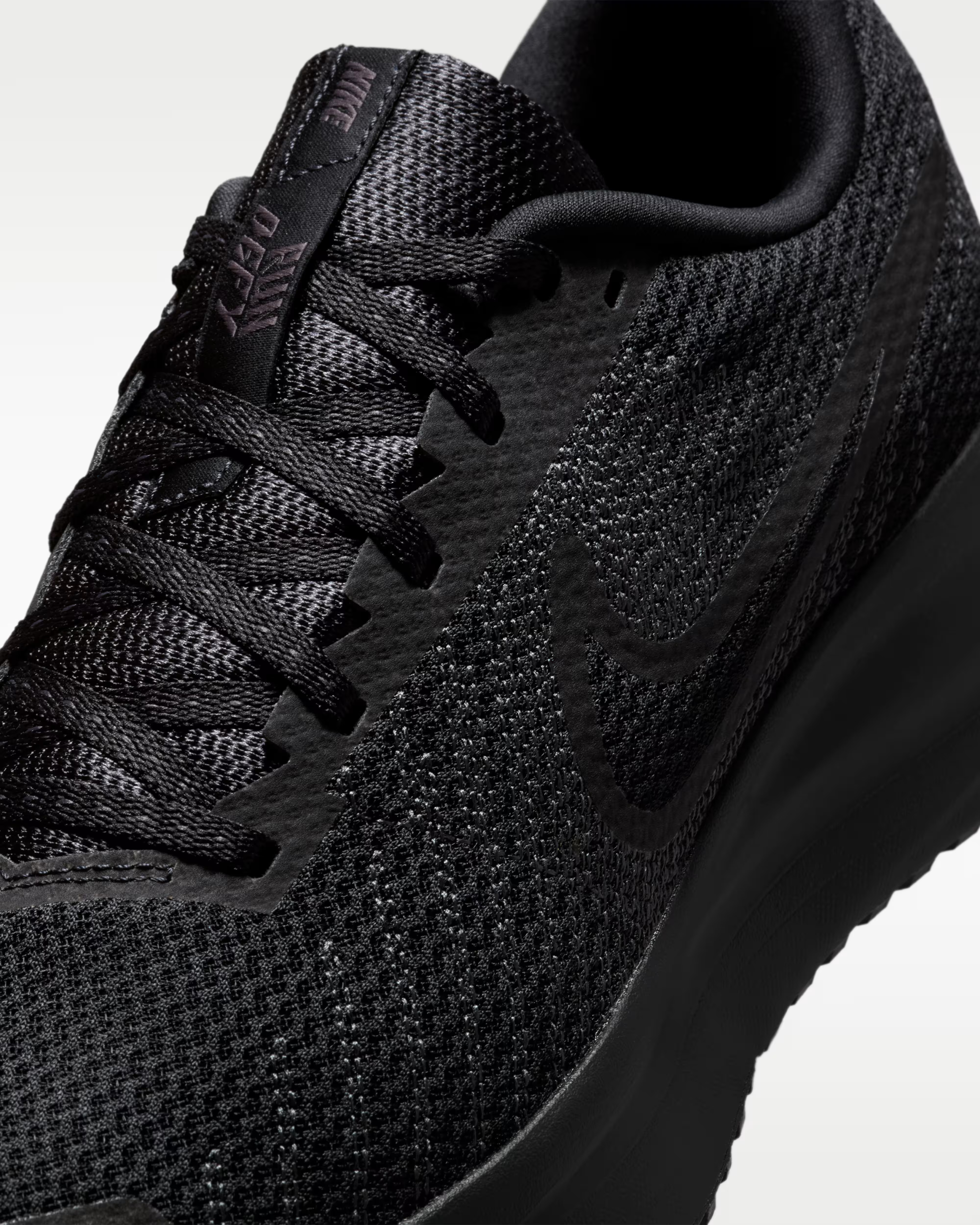 Кроссовки мужские Nike Run Defy HM9594-002 45,5 (11,5 US) черные фото7