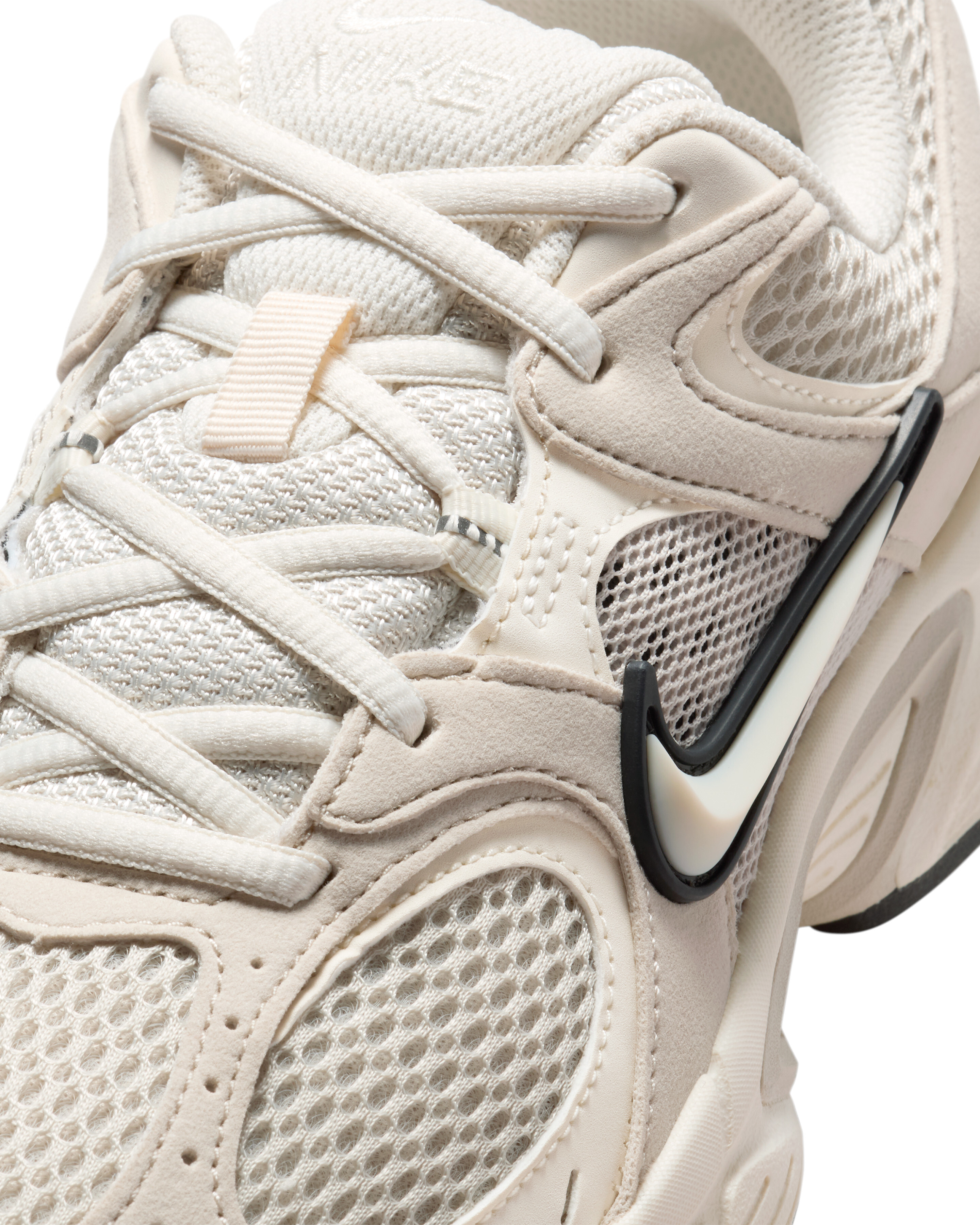Кроссовки женские Nike W V5 Rnr II6294-100 40,5 (9 US) молочные фото6