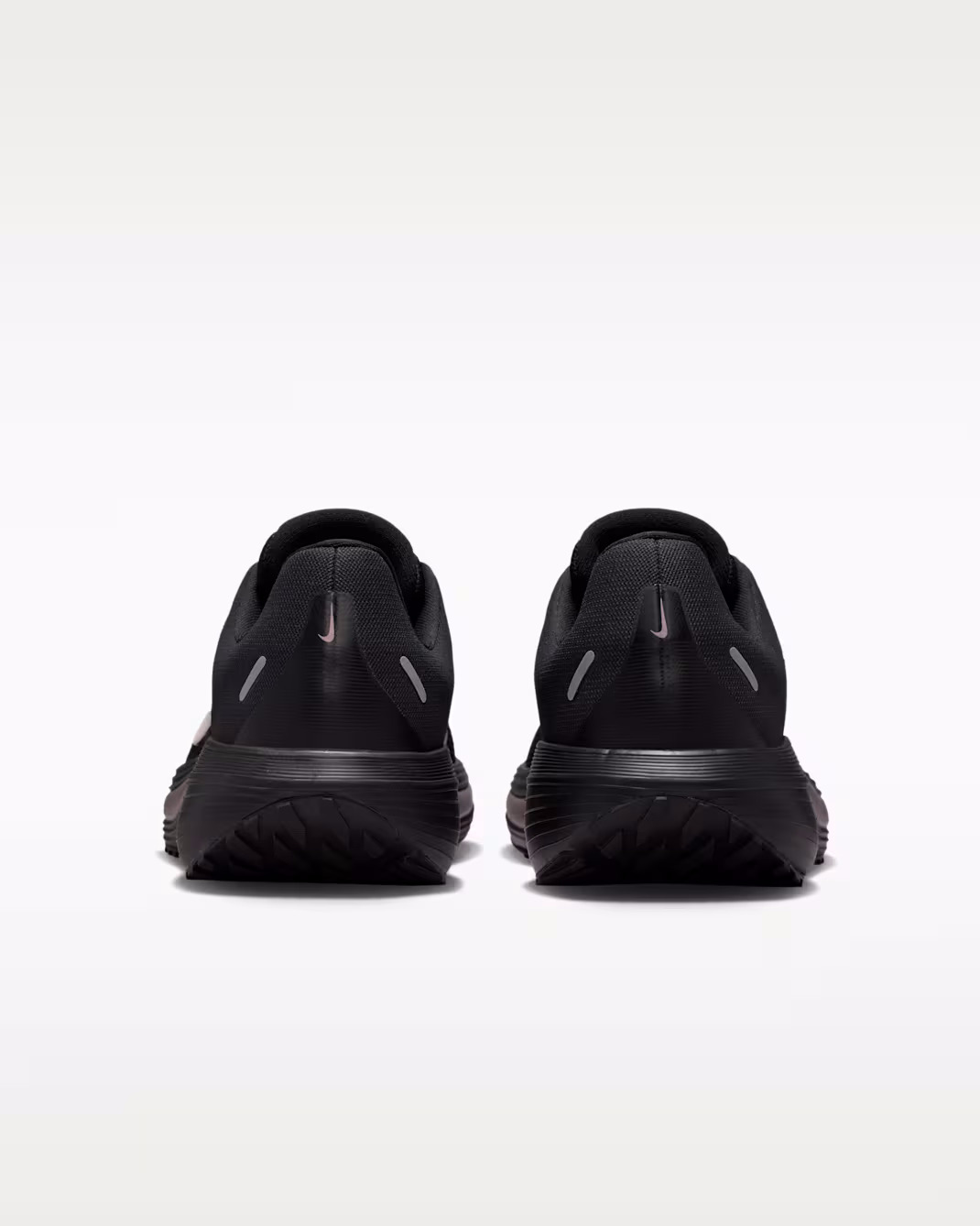 Кроссовки женские Nike W Quest 7 IM9291-003 41 (9,5 US) черные фото5