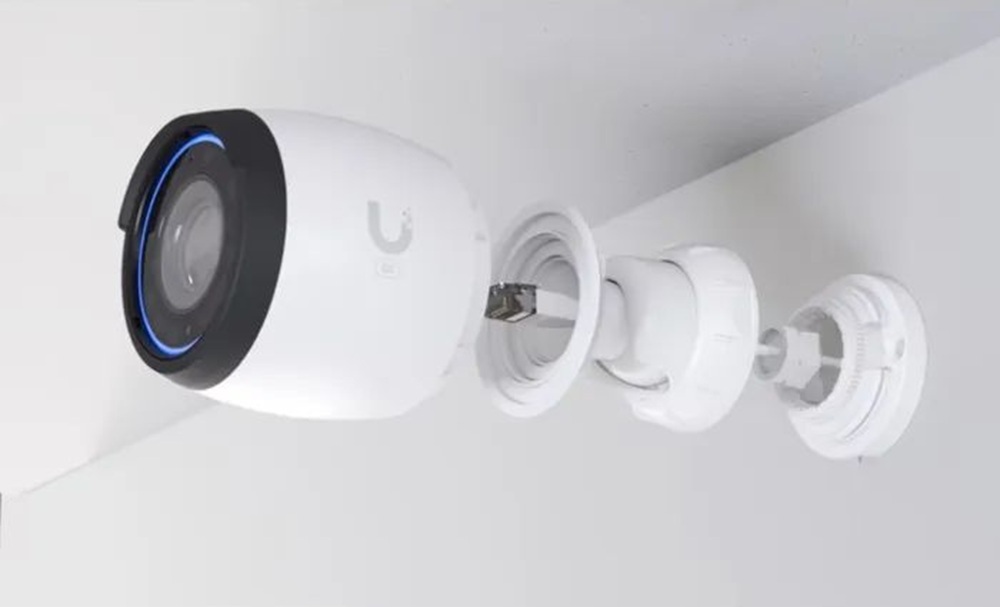 IP-Камера Ubiquiti UniFi G5 Pro 4K (UVC-G5-PRO) фото