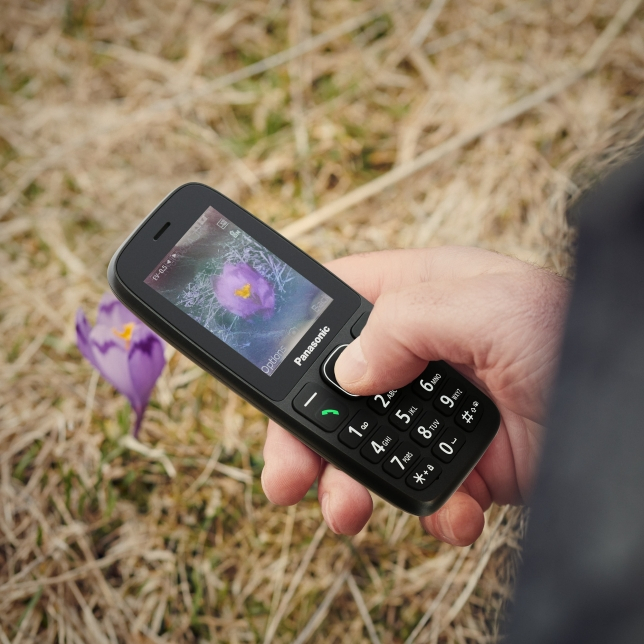 Мобільний телефон Panasonic KX-TF400EXB Black фото4