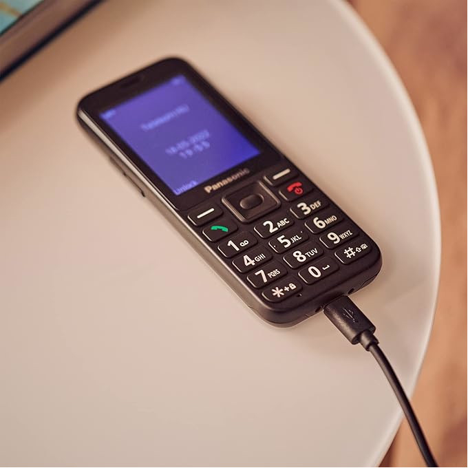 Мобильный телефон Panasonic KX-TU250EXB Black фото3