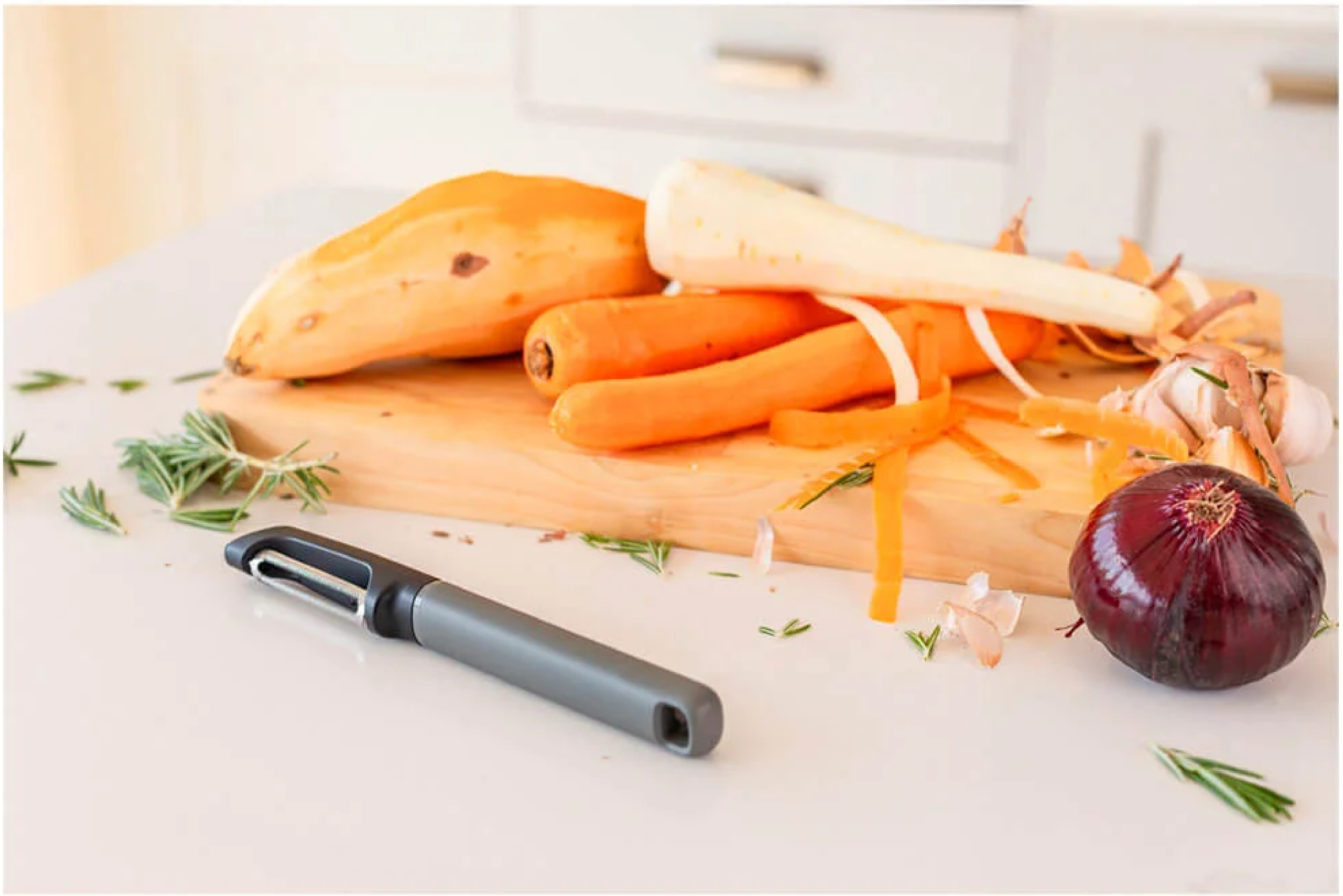 Овощечистка вертикальная KitchenAid Classic, 20 см, серый (KHA112OHCHGG) фото4